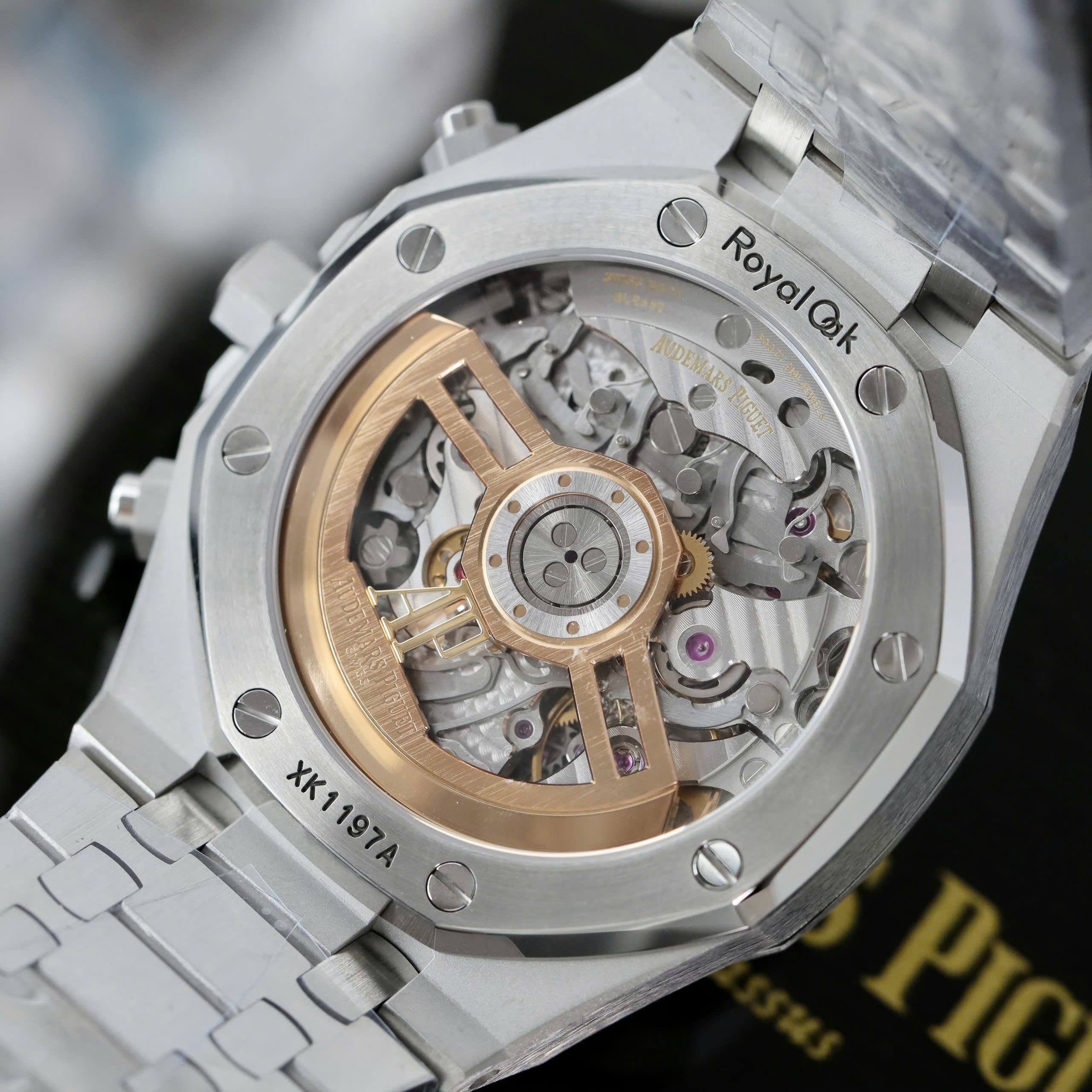 Audemars Piguet Royal Oak 26240 Good Imitation Watches Green Dial Chronograph APS Factory 41mm (3)