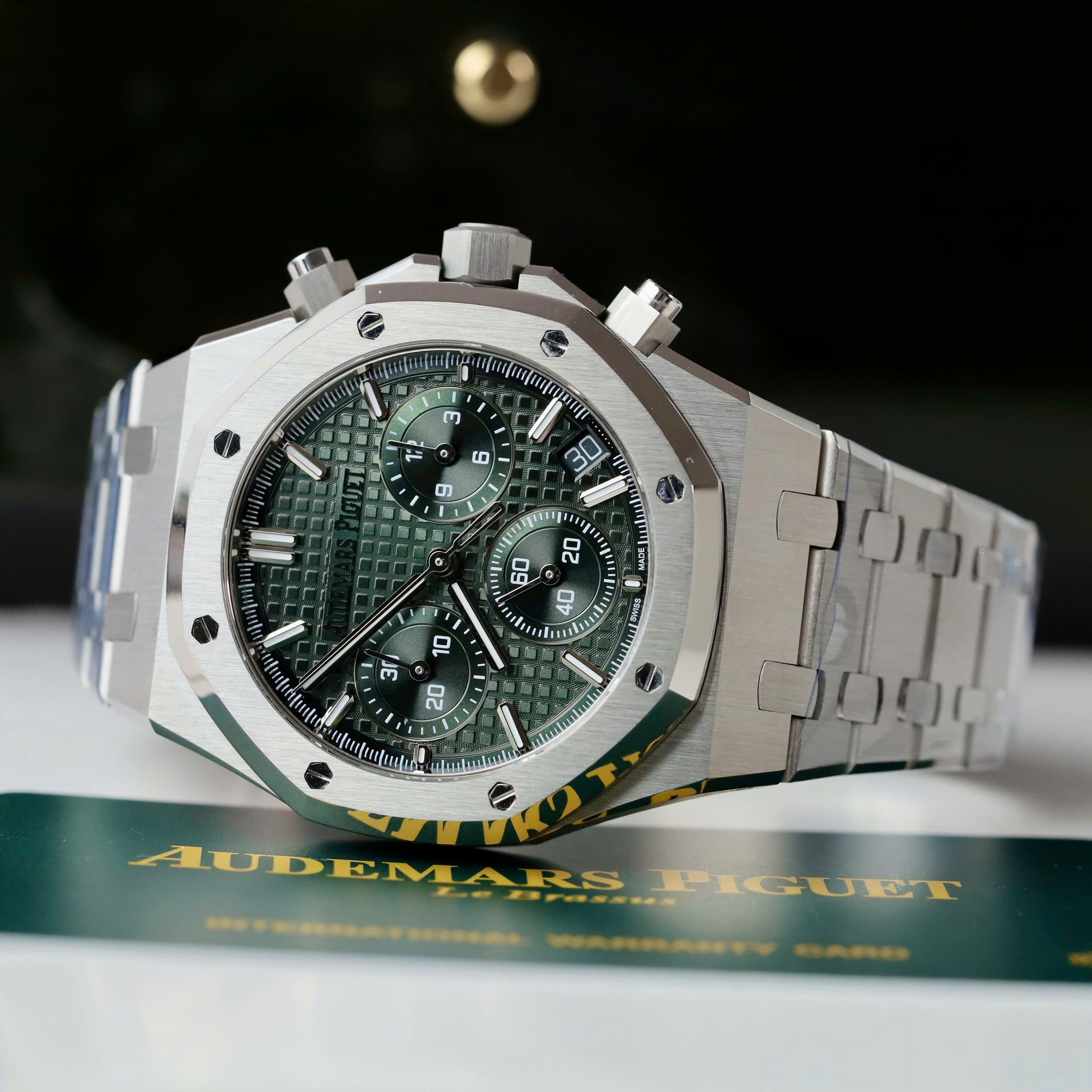 Audemars Piguet Royal Oak 26240 Good Imitation Watches Green Dial Chronograph APS Factory 41mm (8)