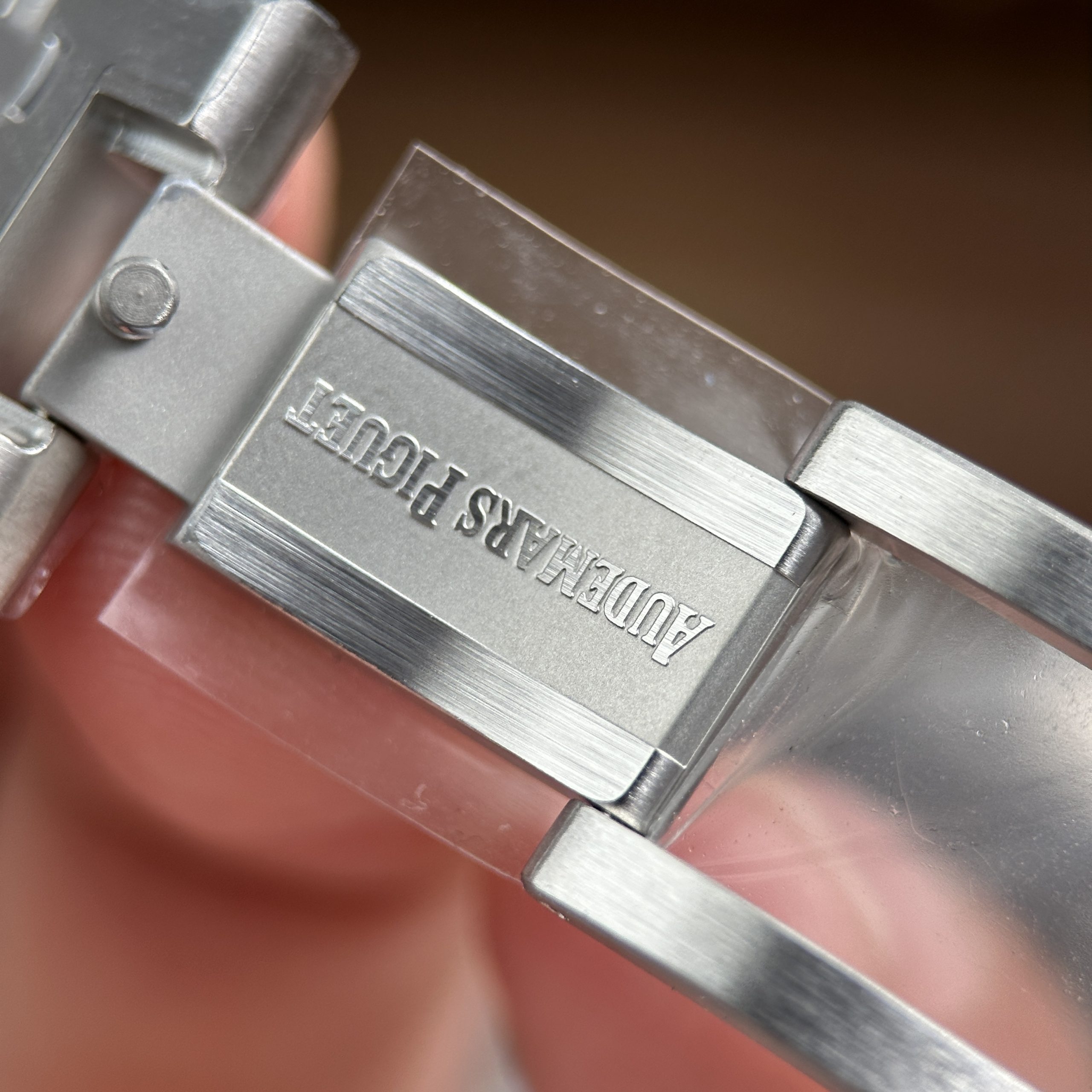 Audemars Piguet Royal Oak Flying Tourbillon 26530 Best Quality Replica Watch Green Dial BBS Factory 41mm (4)