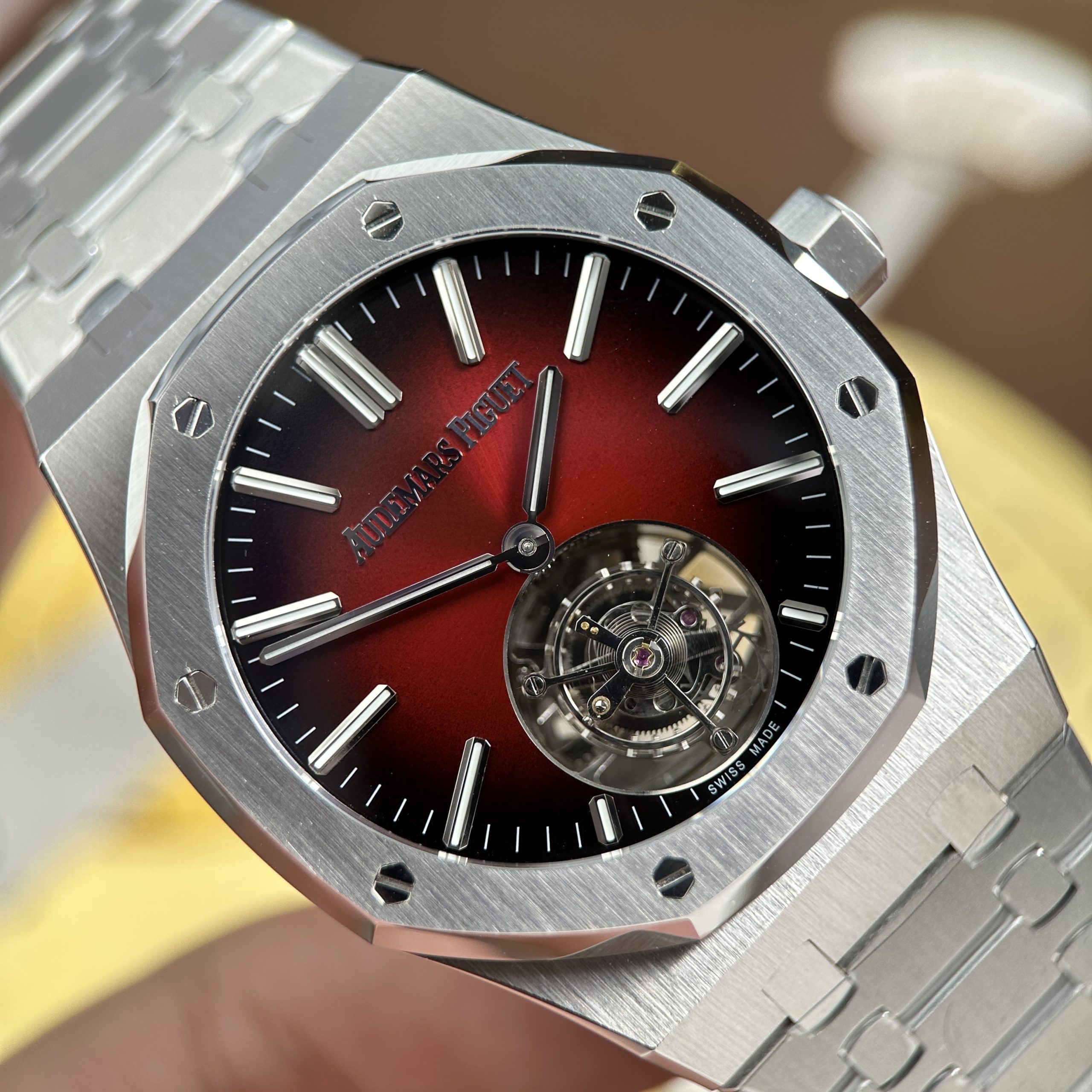 Audemars Piguet Royal Oak Flying Tourbillon 26530 Imitation Watch Red Dial BBS Factory 41mm (9)