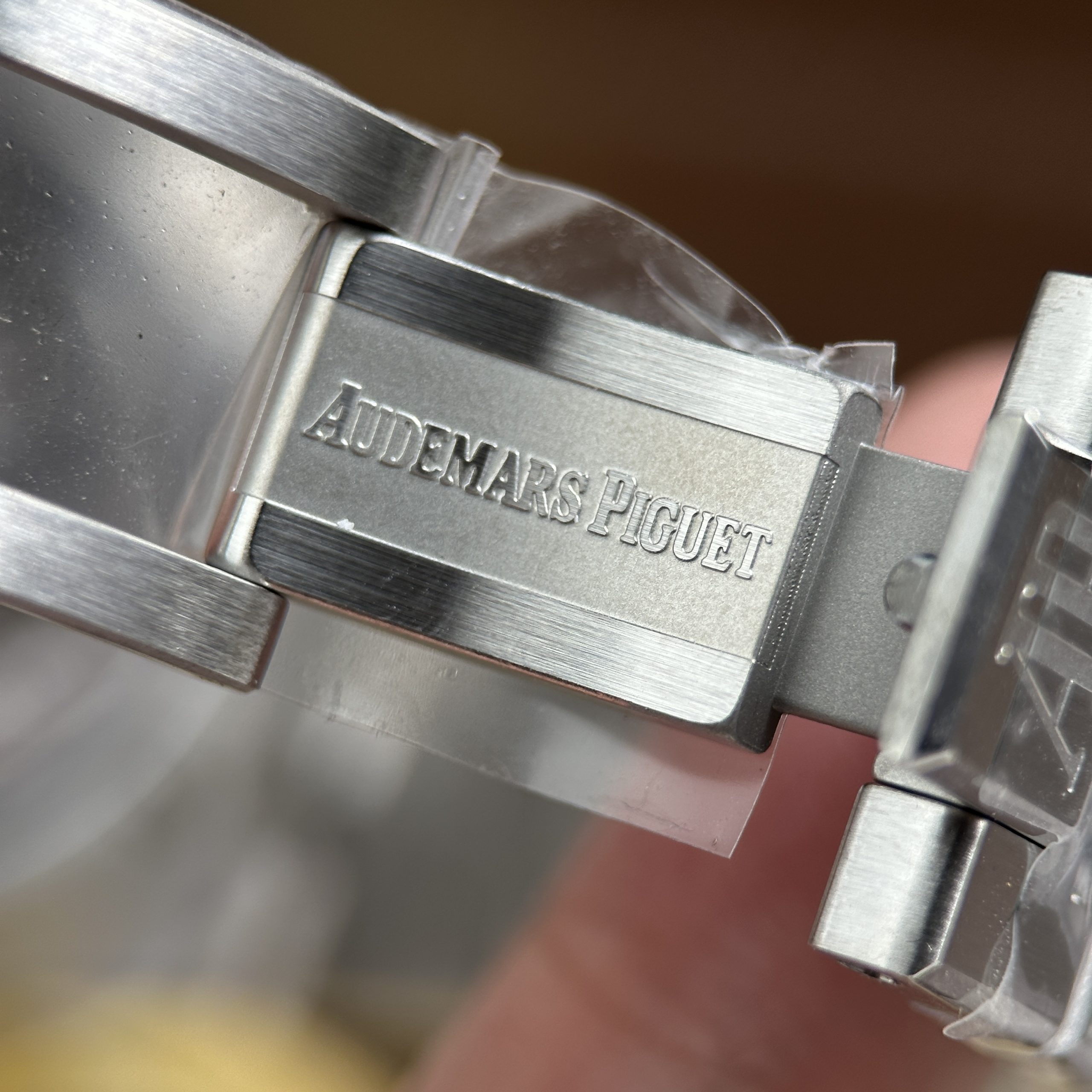 Audemars Piguet Royal Oak Flying Tourbillon 26730 Imitation Watch Rhinestone Bezel Grey Dial BBS Factory 41mm (7)