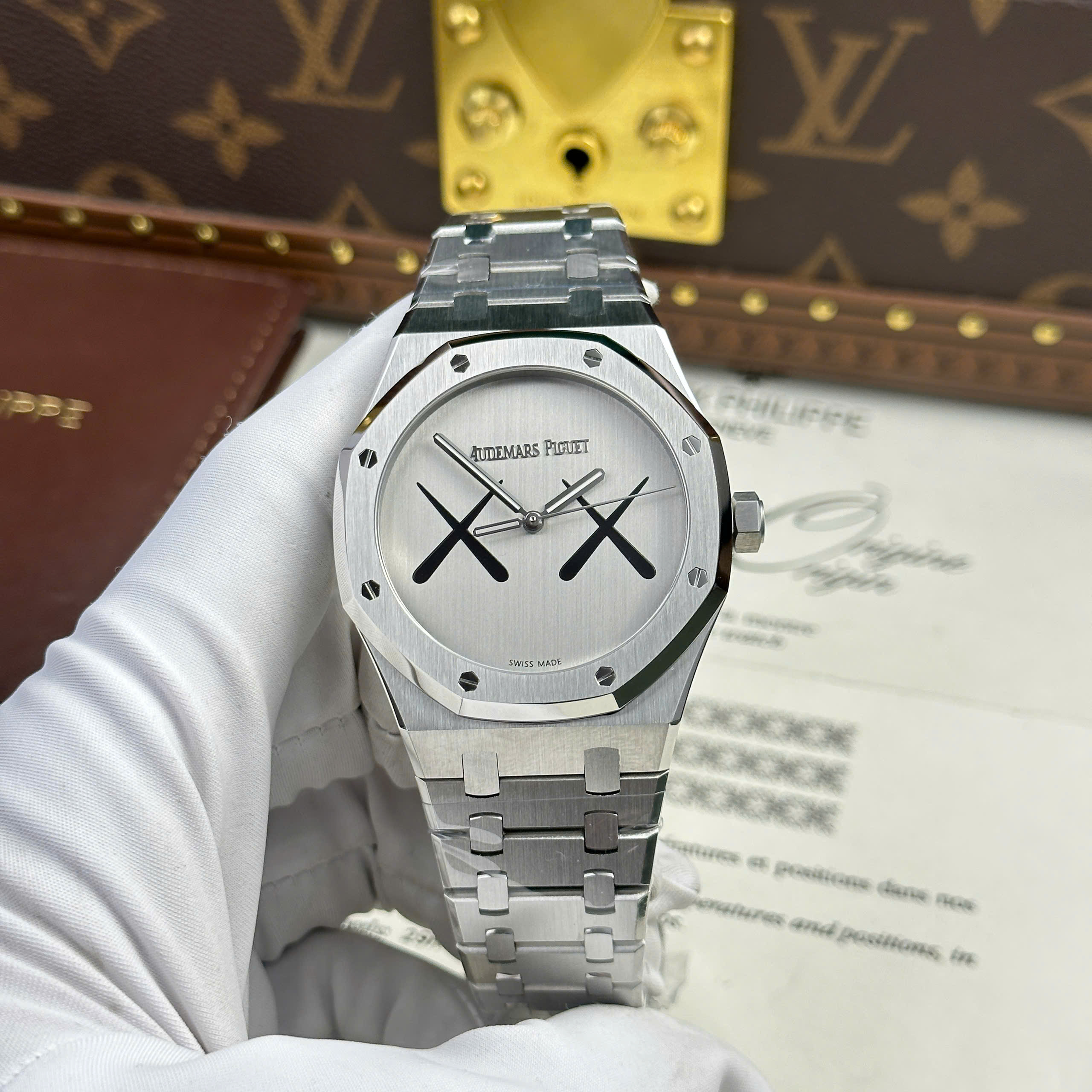 Audemars Piguet Royal Oak Kaws Good Imitaiton Watch White DIal Stainless Steel APS Factory 41mm (10)