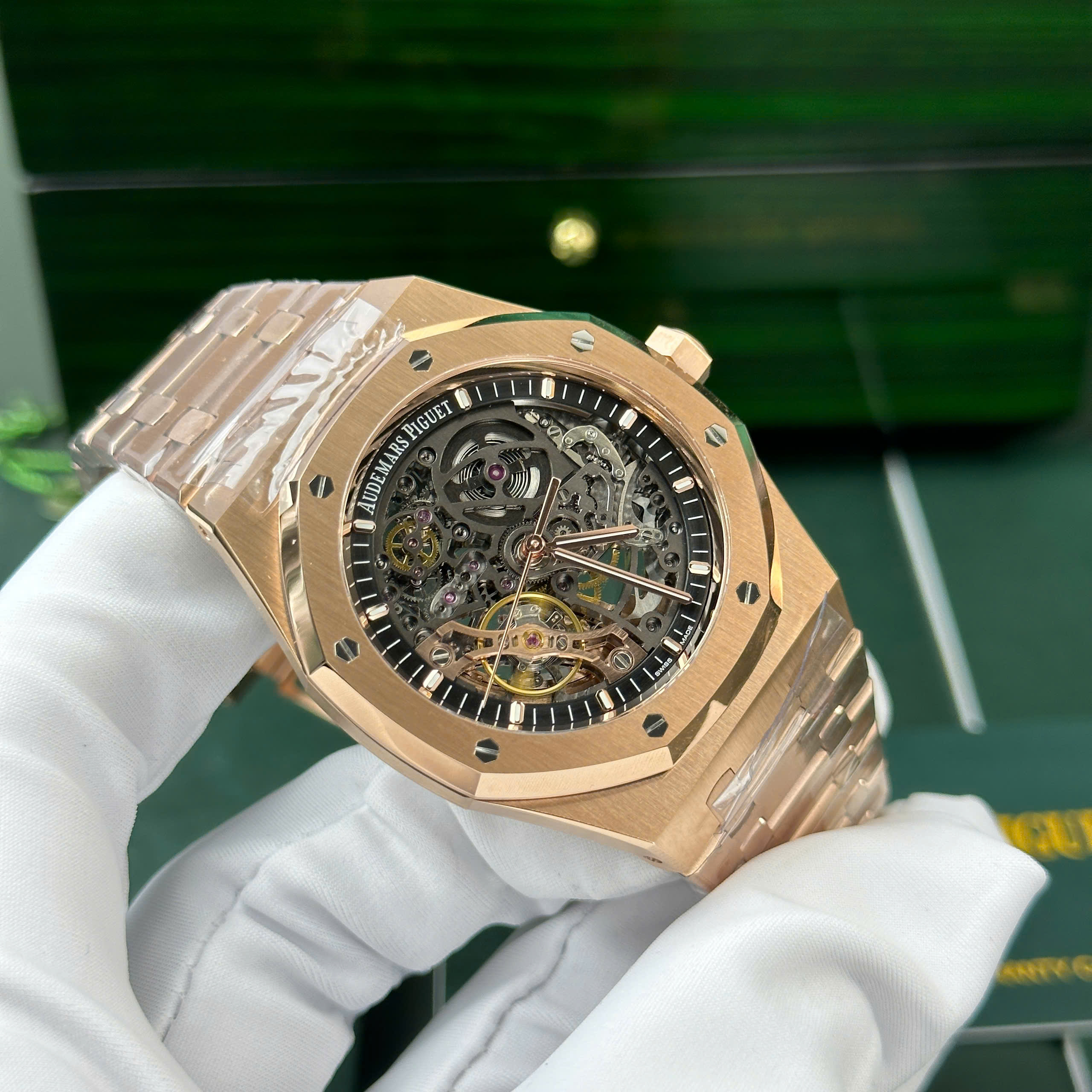 Audemars Piguet Royal Oak Openworked 15407 Replica Watch Rose Gold Plate Black Skeleton Dial 41mm (10)