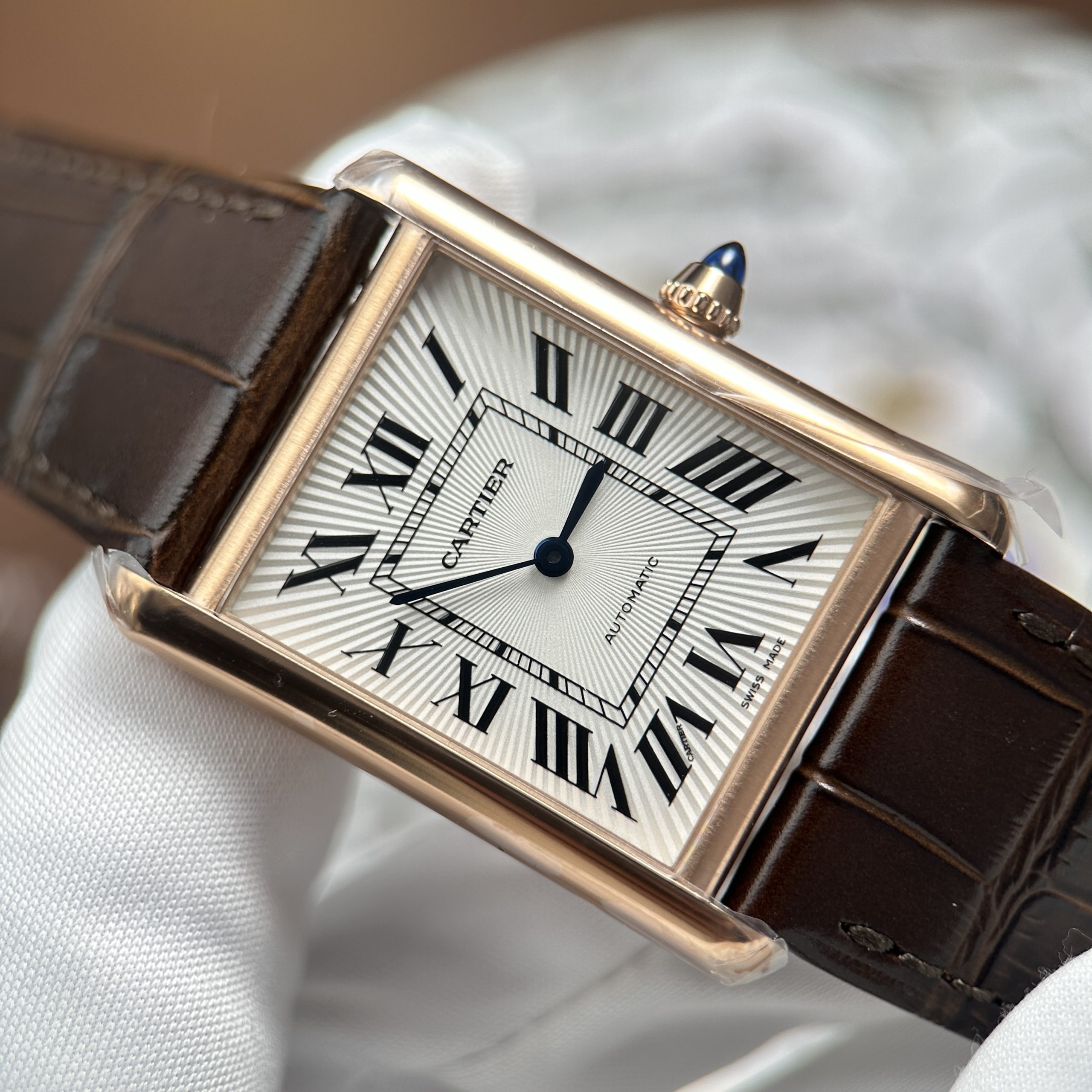 Cartier Tank Louis XL Best Replica Watch Rose Gold Plate White Dial Leather Strap Automatic 27.8 x 38 (8)