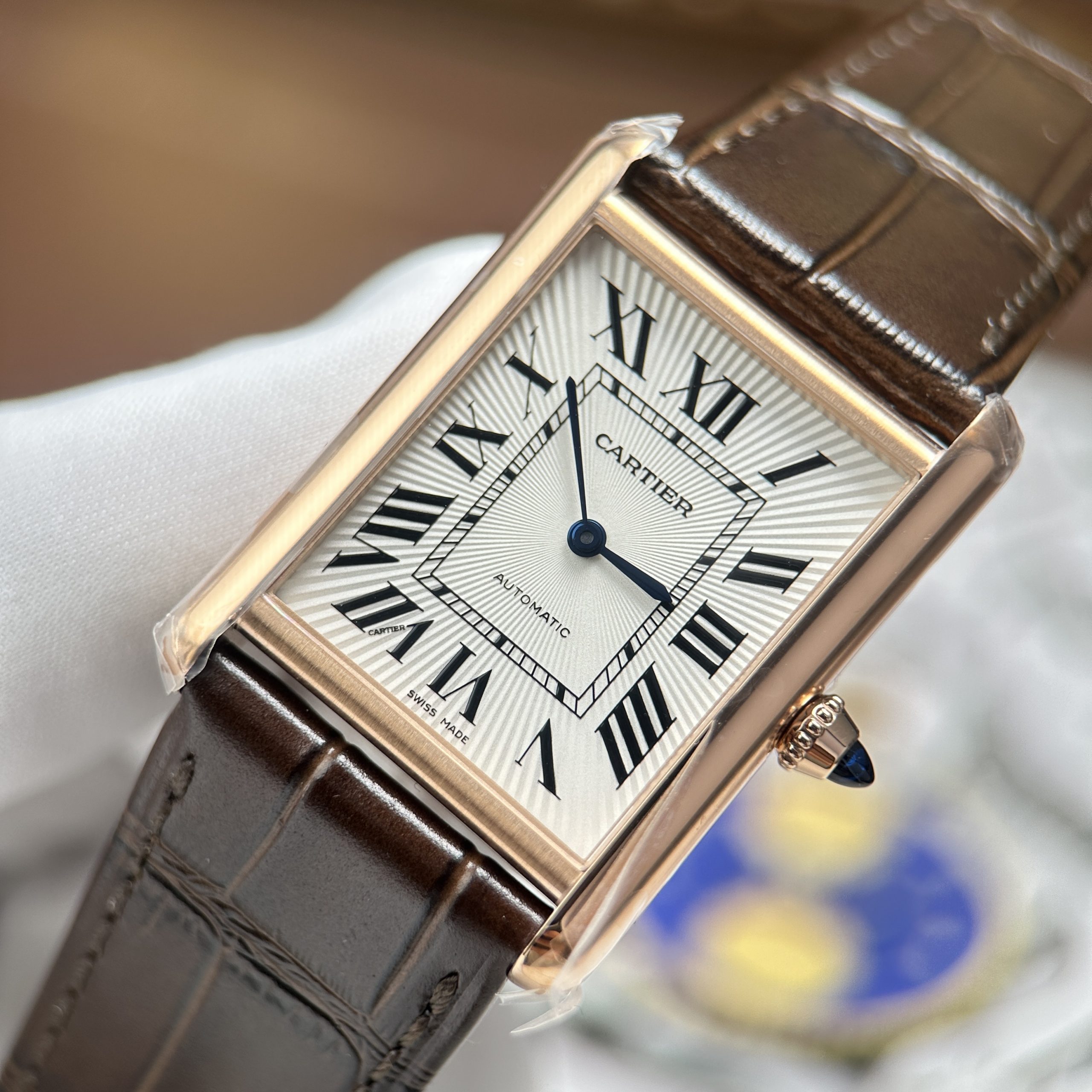 Cartier Tank Louis XL Best Replica Watch Rose Gold Plate White Dial Leather Strap Automatic 27.8 x 38 (9)