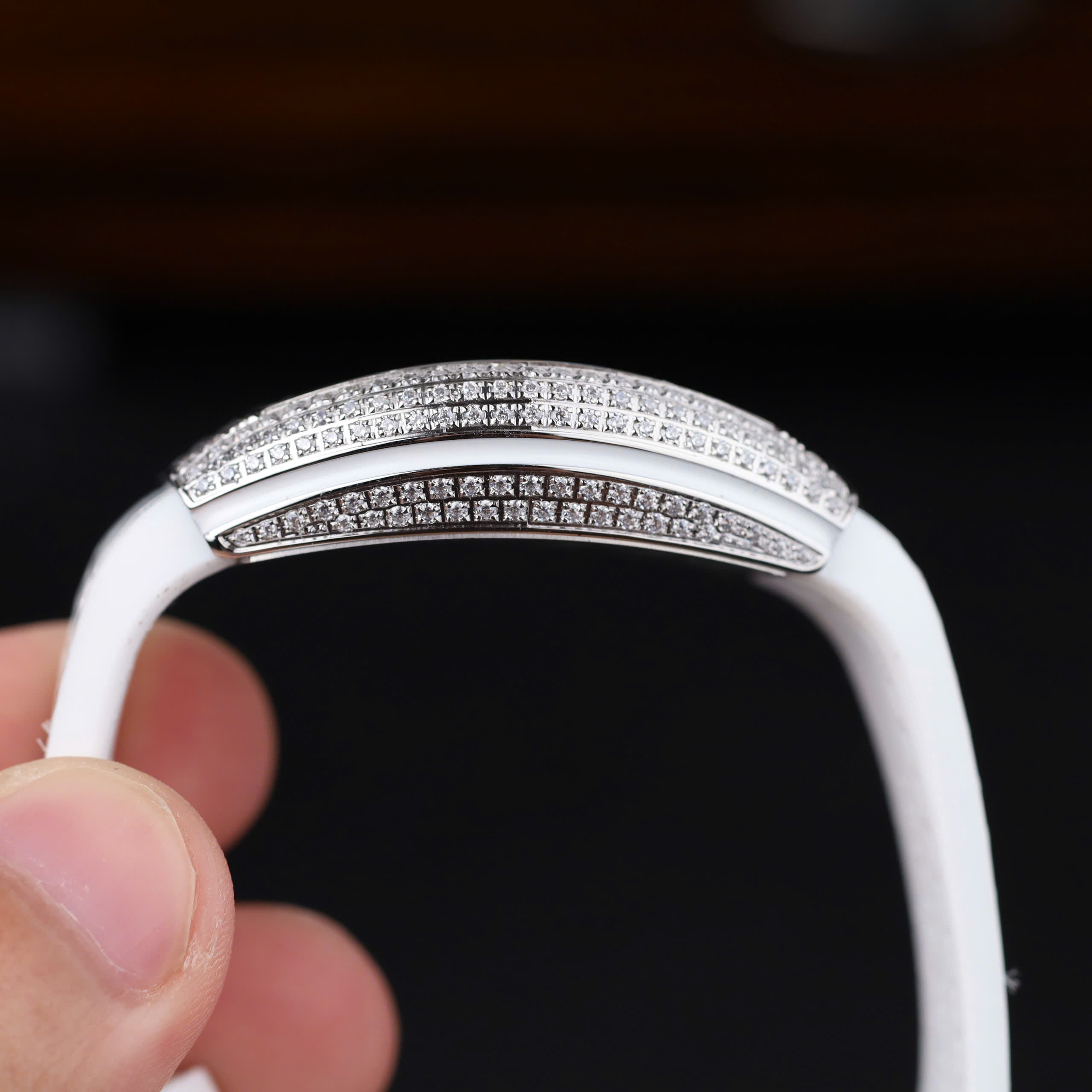 Franck Muller V32 Best Replica Watch White Dial Rhinestone Case Rubber Strap ABF Factory 36mm (2)