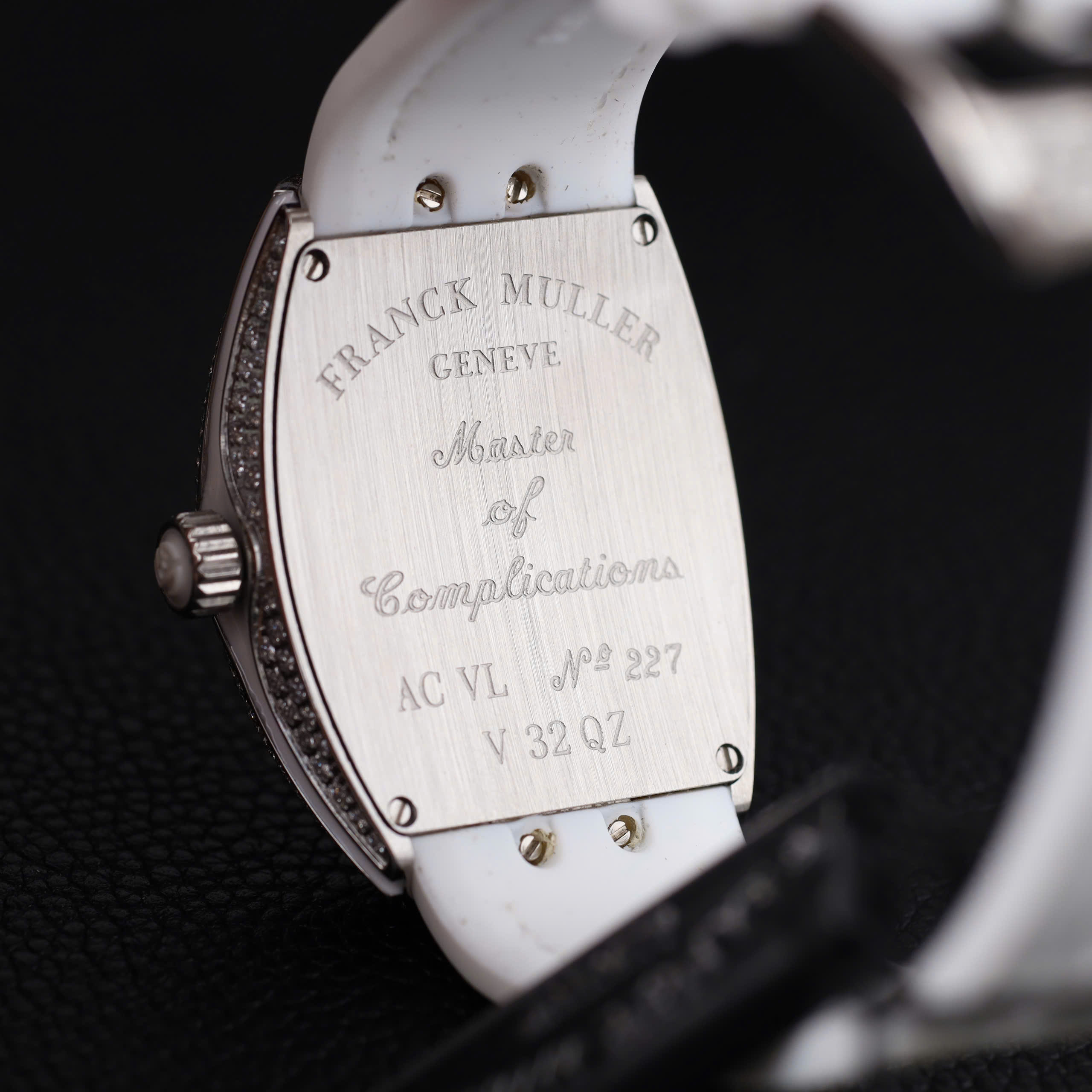Franck Muller V32 Best Replica Watch White Dial Rhinestone Case Rubber Strap ABF Factory 36mm (5)