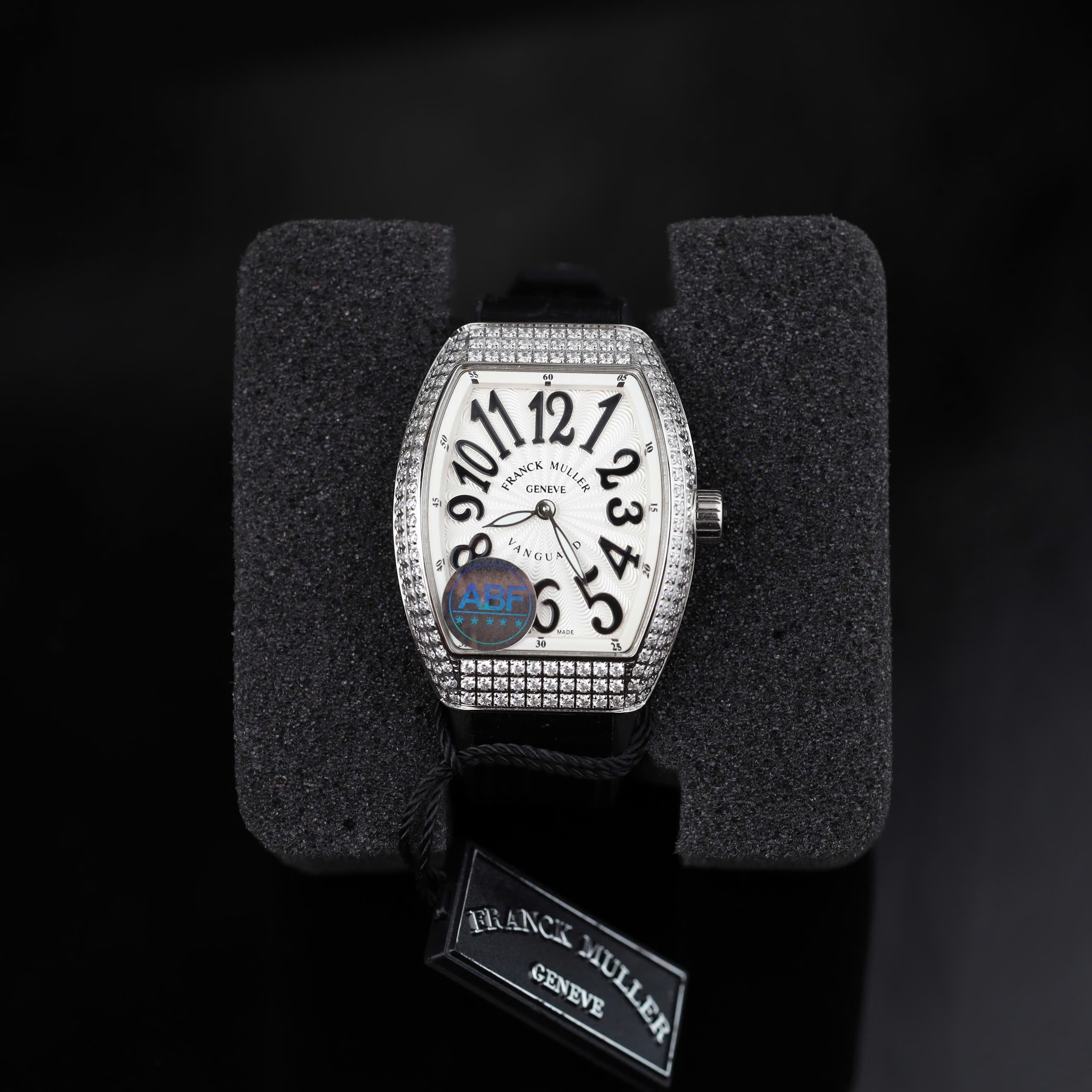 Franck Muller V32 Good Imitation Watch White Dial Rhinestone Case Rubber Strap ABF Factory 36mm (4)