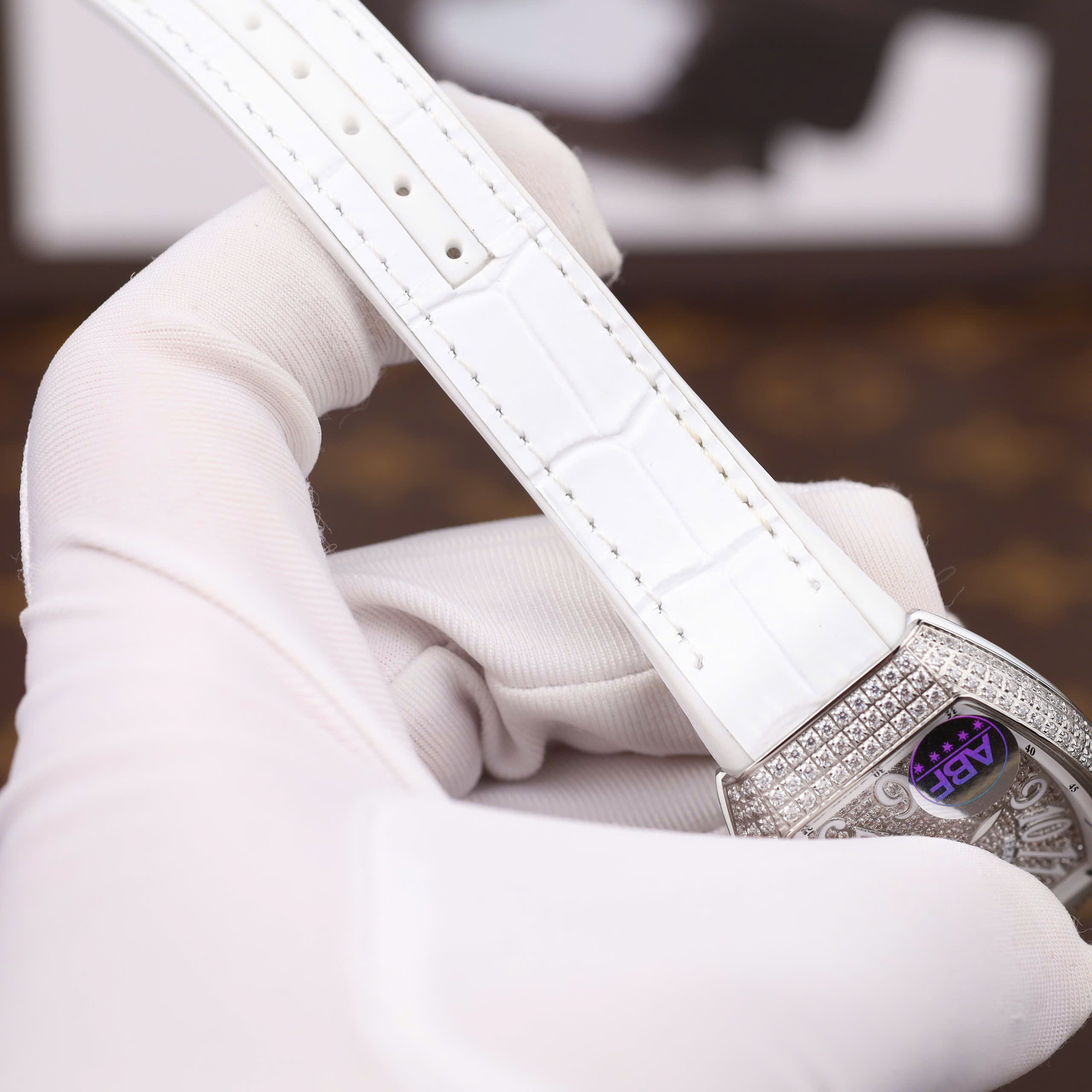 Franck Muller V32 Imitation Watch White Rhinestone Dial Rubber Strap ABF Factory 36mm (3)