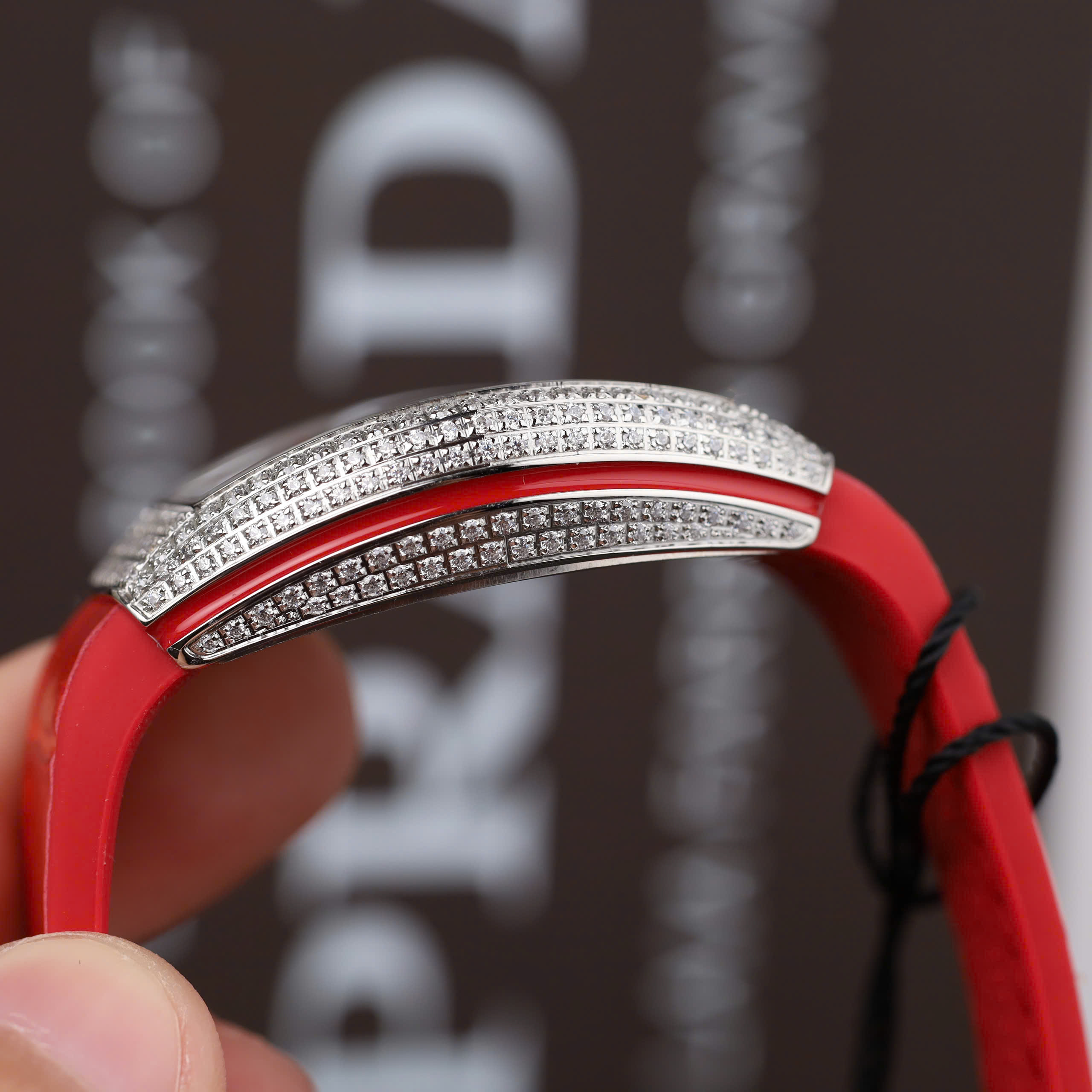 Franck Muller V32 Knock Off Watch Red Dial Rhinestone Case Rubber Strap ABF Factory 36mm (5)