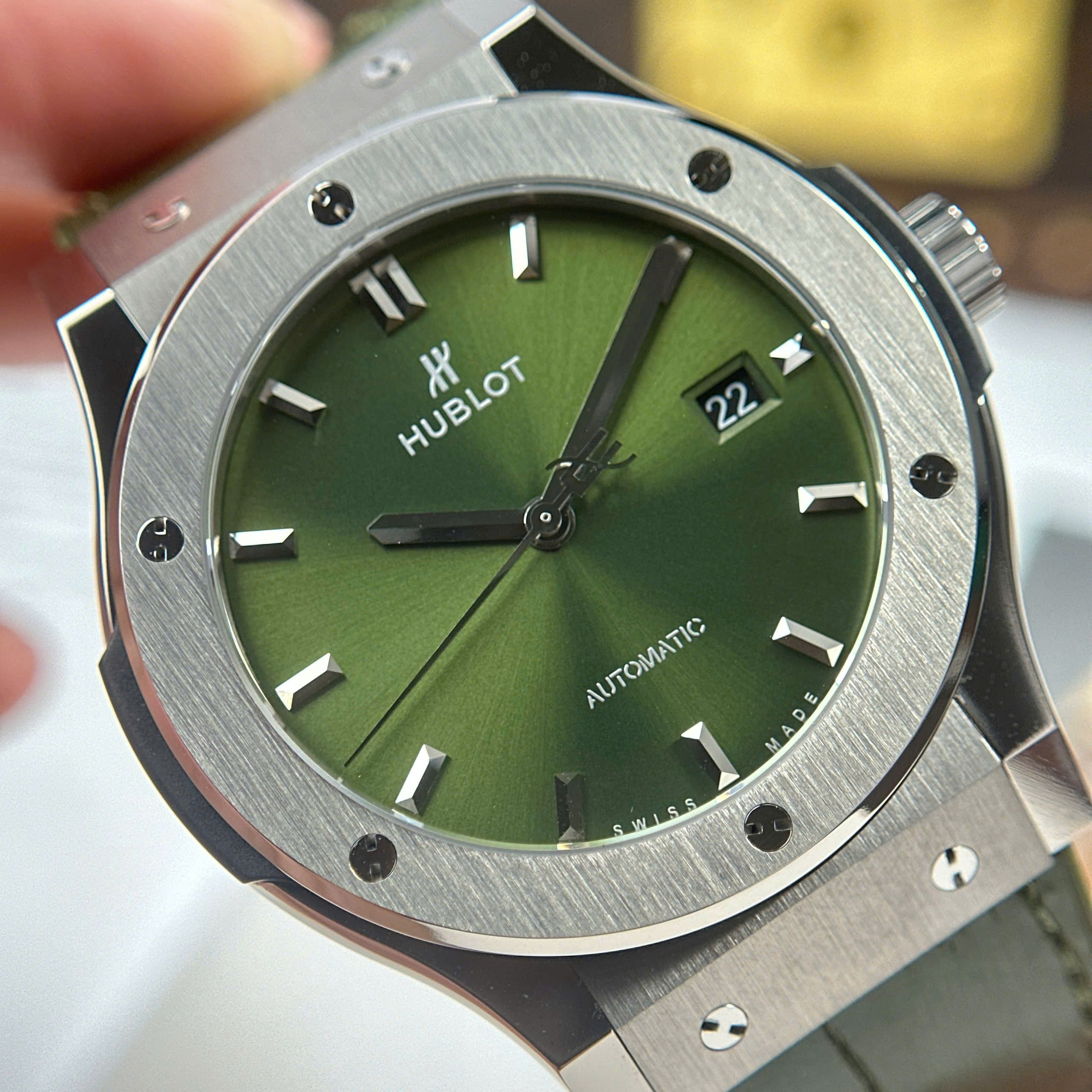 Hublot Classic Fusion Best Imitation Watch Green Dial Titanium Case JJZ Factory 42mm (7)