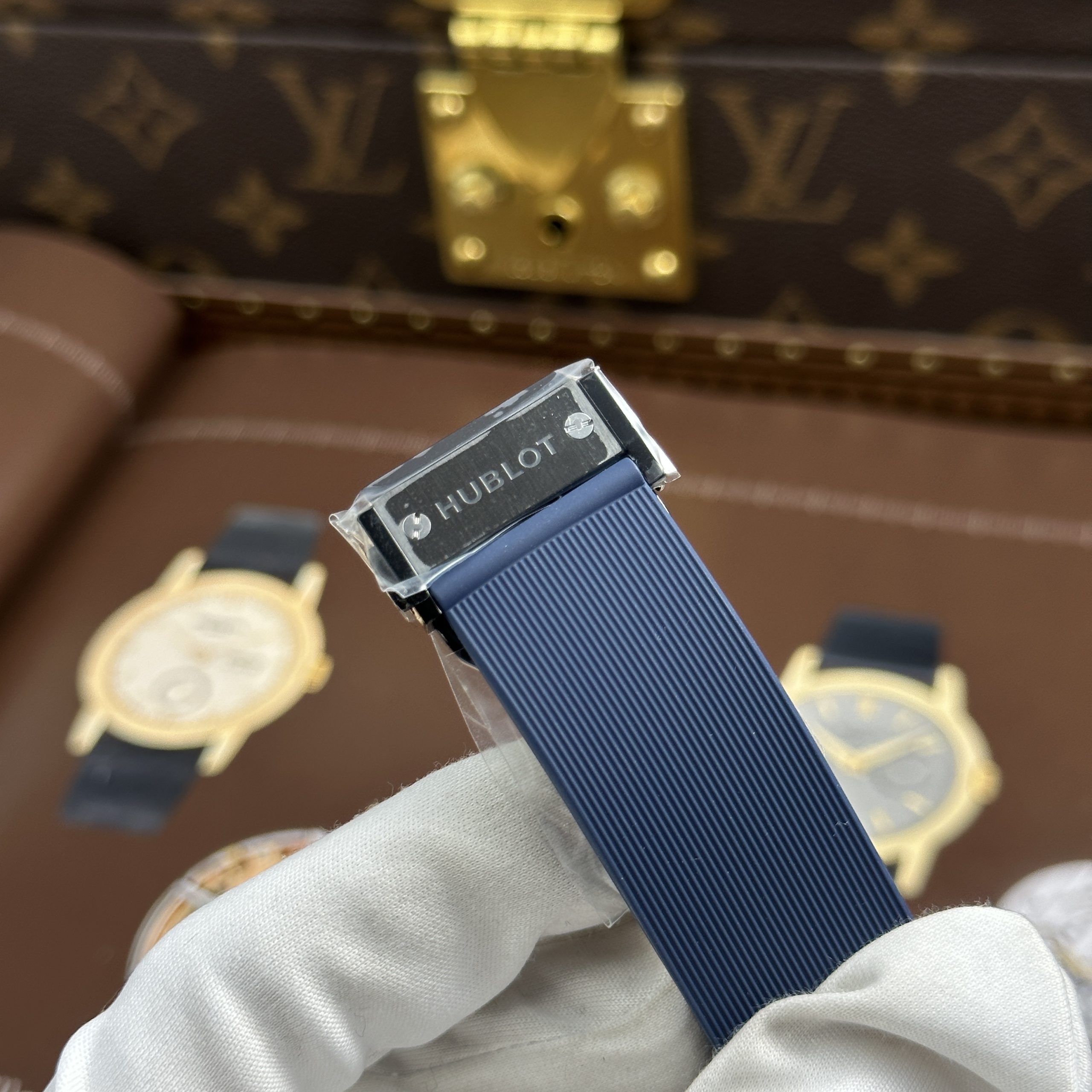 Hublot Classic Fusion Knock Off Watch Boutique Pisa 1940 Edition Ceramic Case Blue Dial Rubber Strap JJZ Factory 42mm (1)