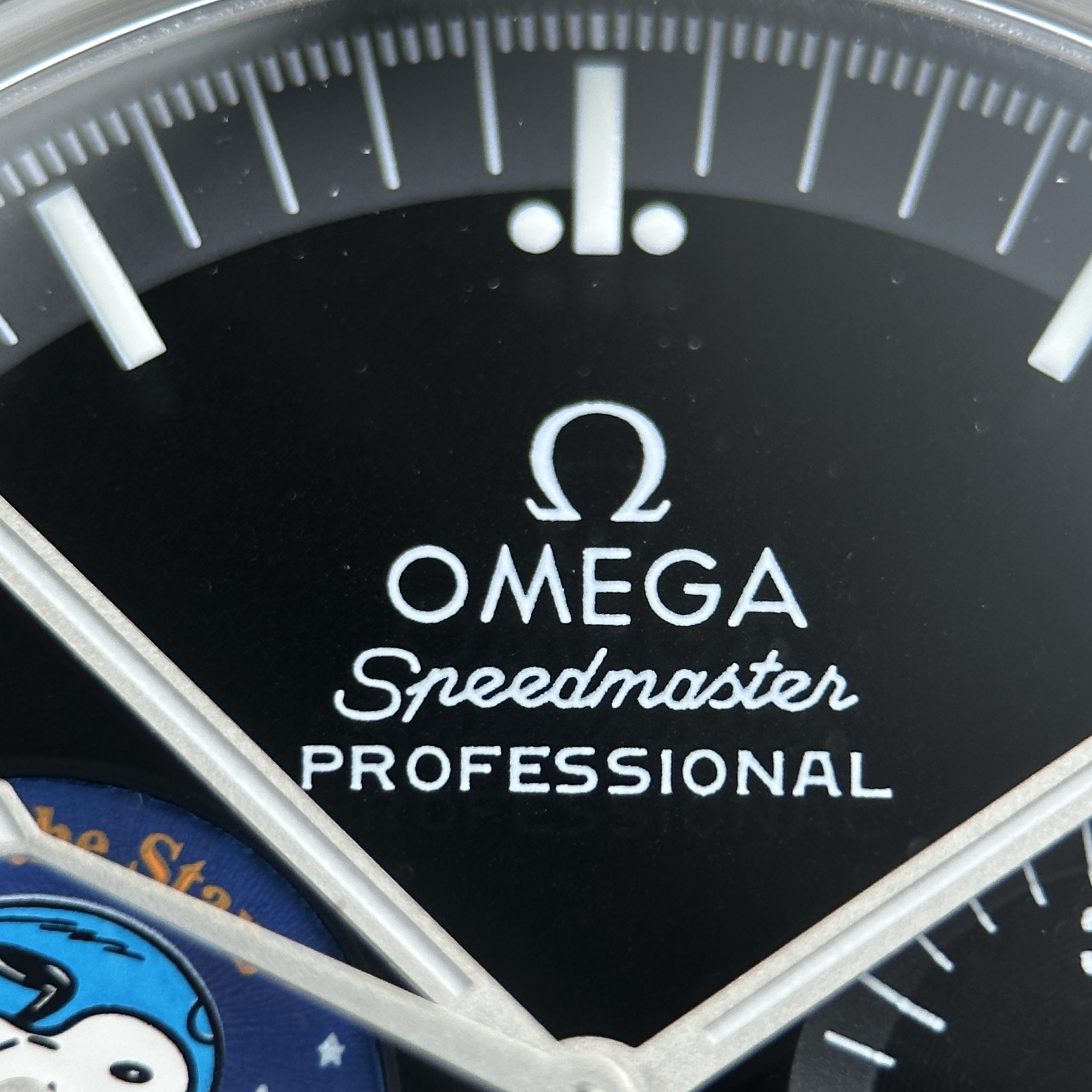 Omega Speedmaster Imitation Watch Silver Snoopy 50th Anniversary Black Dial New Version 2025 42mm (6)