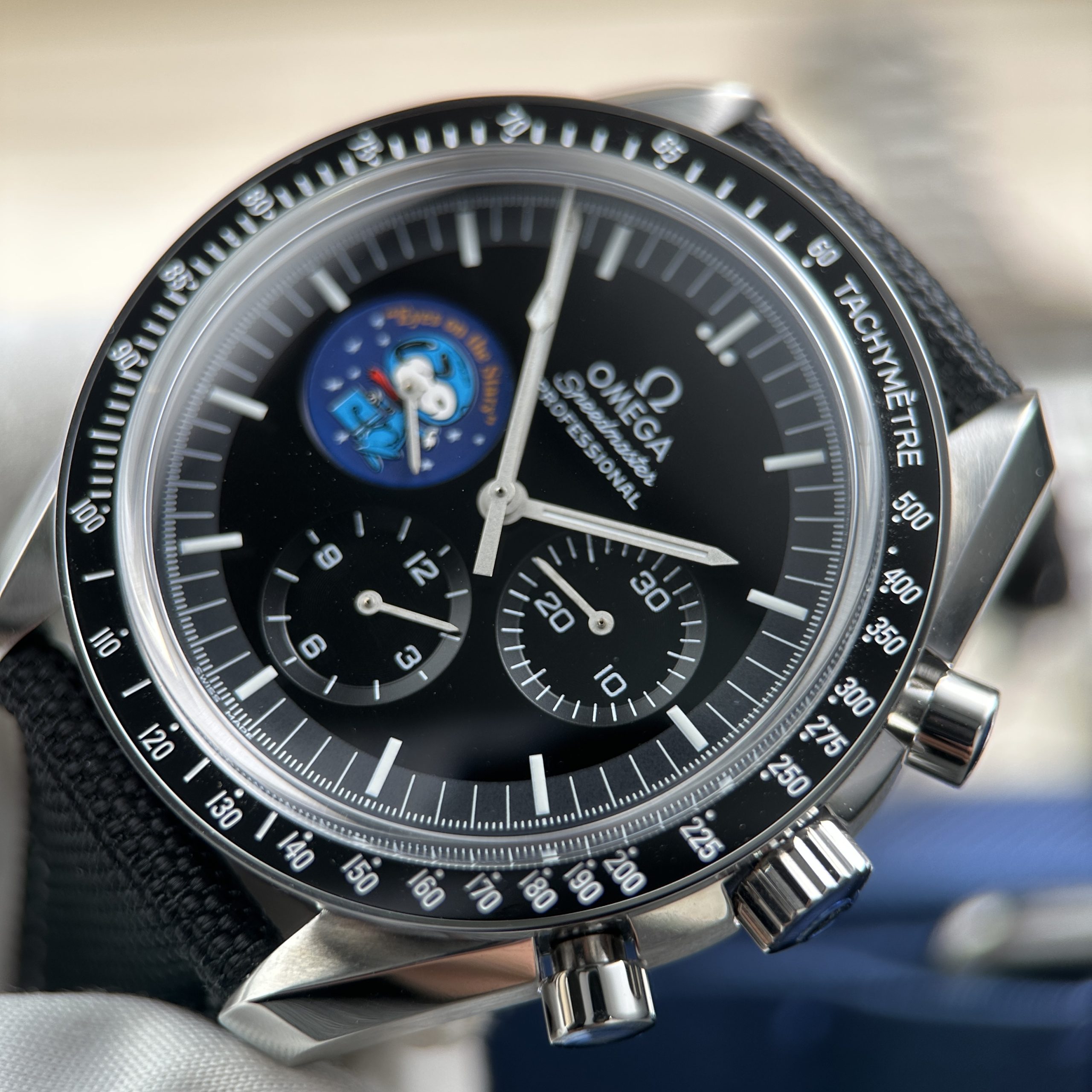 Omega Speedmaster Imitation Watch Silver Snoopy 50th Anniversary Black Dial New Version 2025 42mm (8)