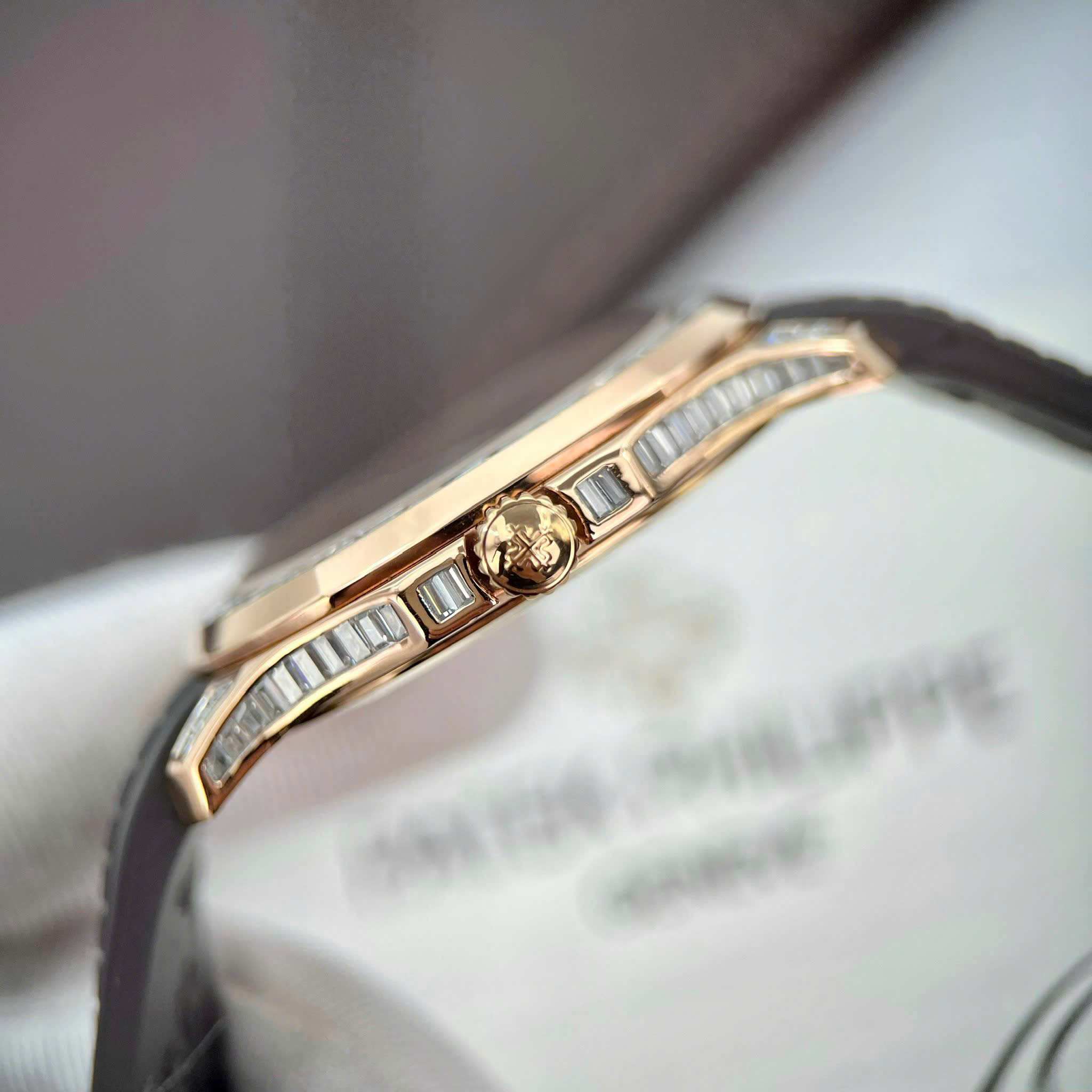 Patek Philippe Aquanaut 5167R Imitation Watch Chocolate Dial Gold 18K Wrapped Bezel Moissanite Baguette 3K Factory 40mm (3)