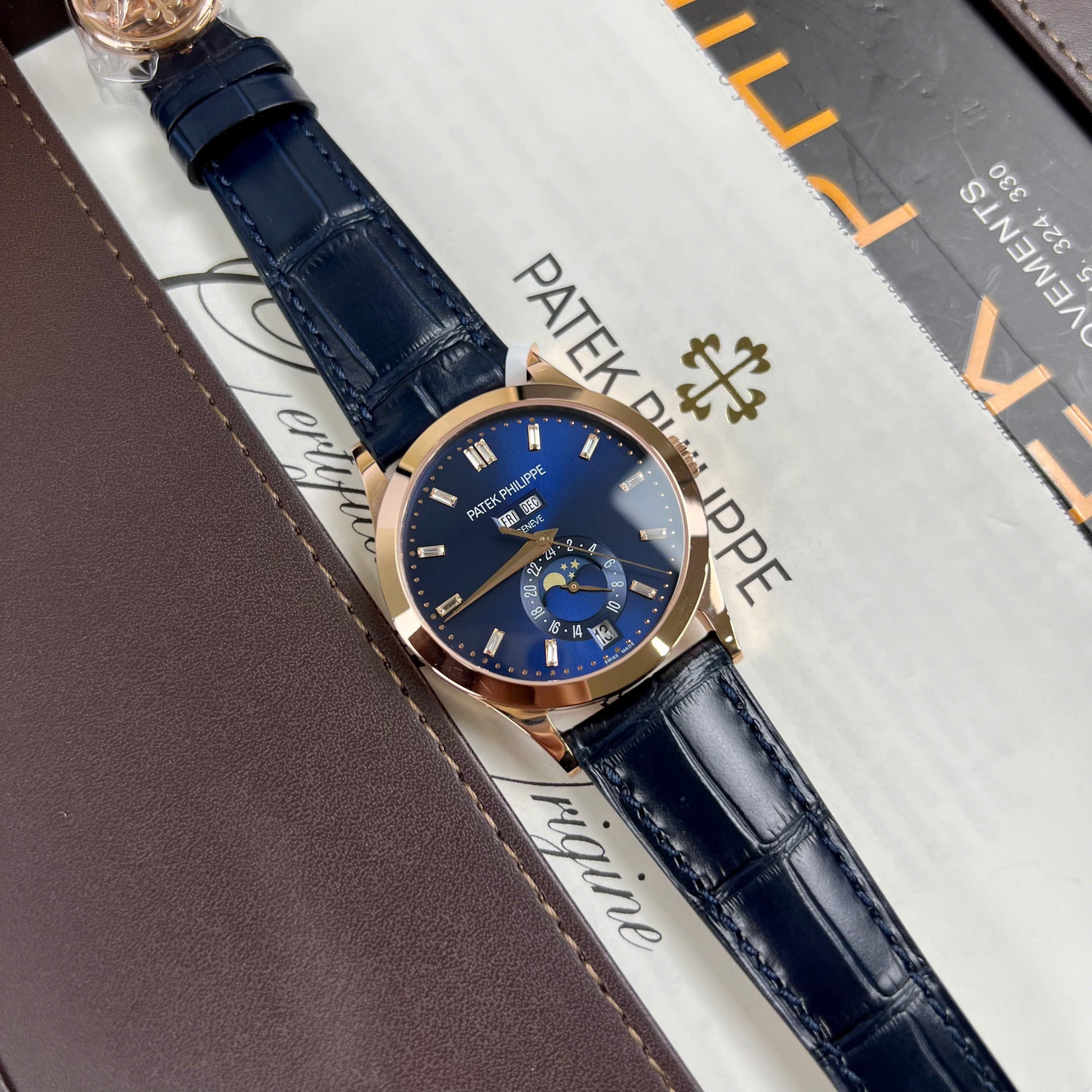 Patek Philippe Complications 5396R-014 Knock Off Watch 18K Gold Wrapped Blue Dial Leather Strap 38 (9)