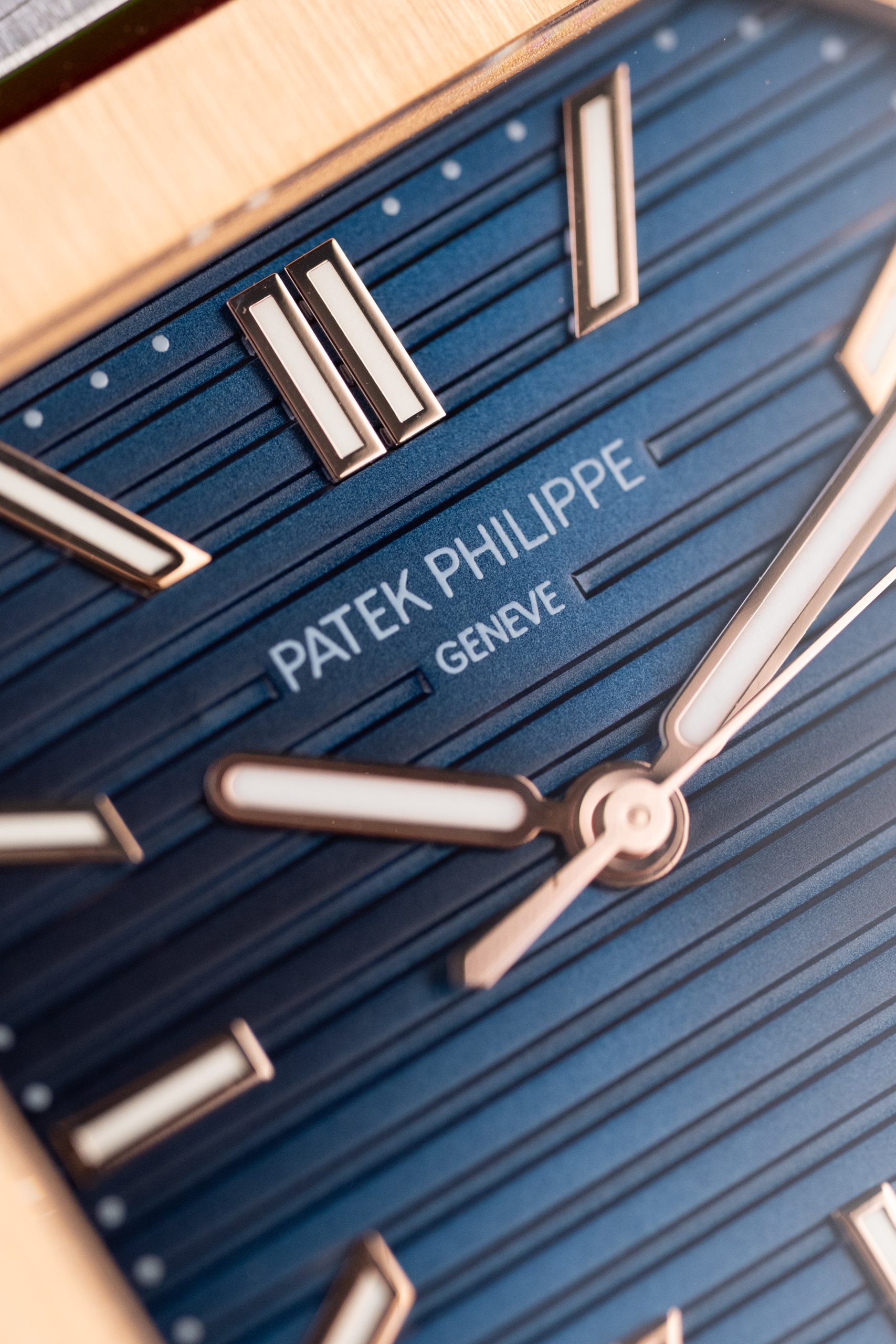 Patek Philippe Cubitus 5821 Imitaiton Watch Rose Gold Plate Blue Dial Custom Factory 45mm (16)