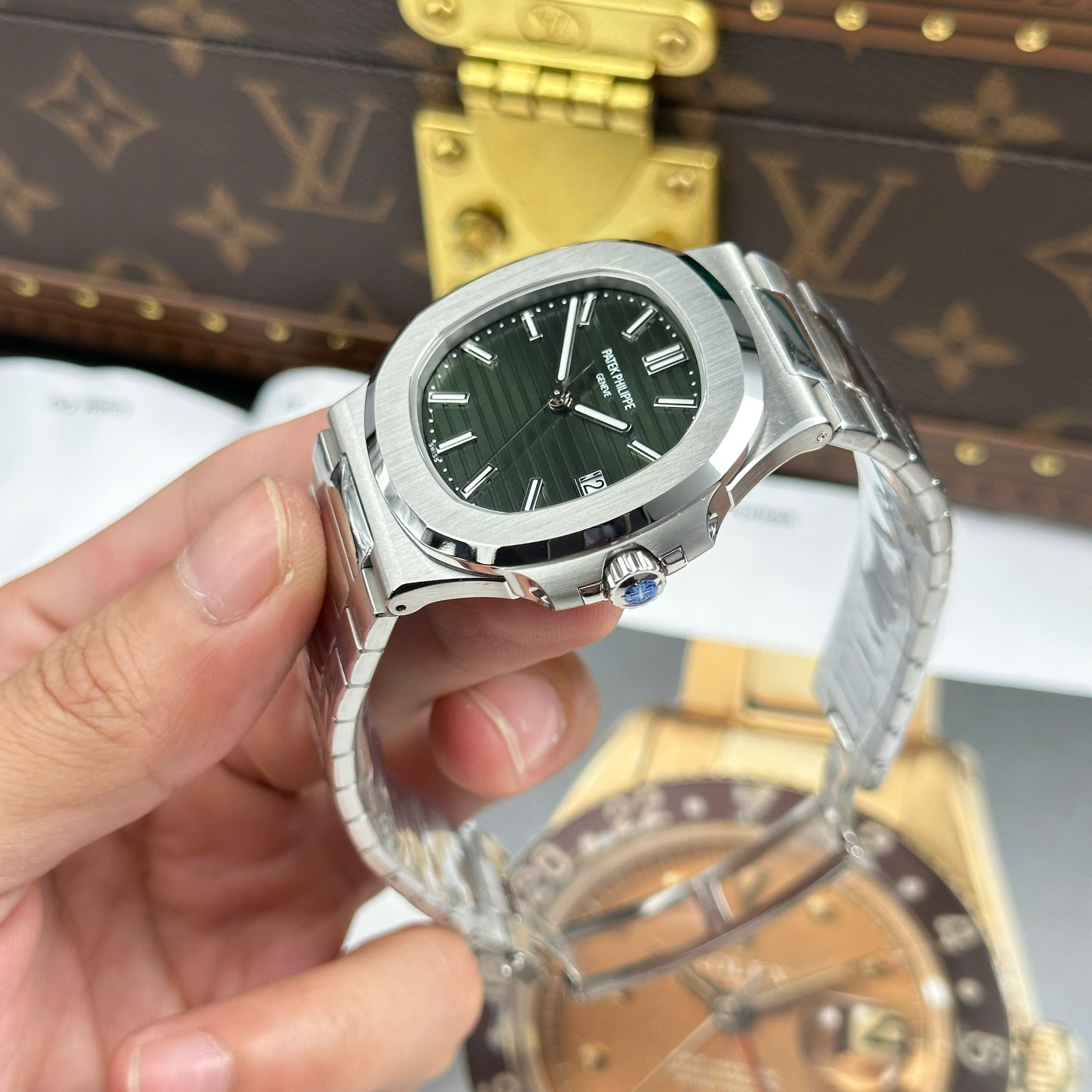 Patek Philippe Nautilus 5711 Best Quality Replica Watches Green Dial Stainless Steel BBF Factory 40mm (11)