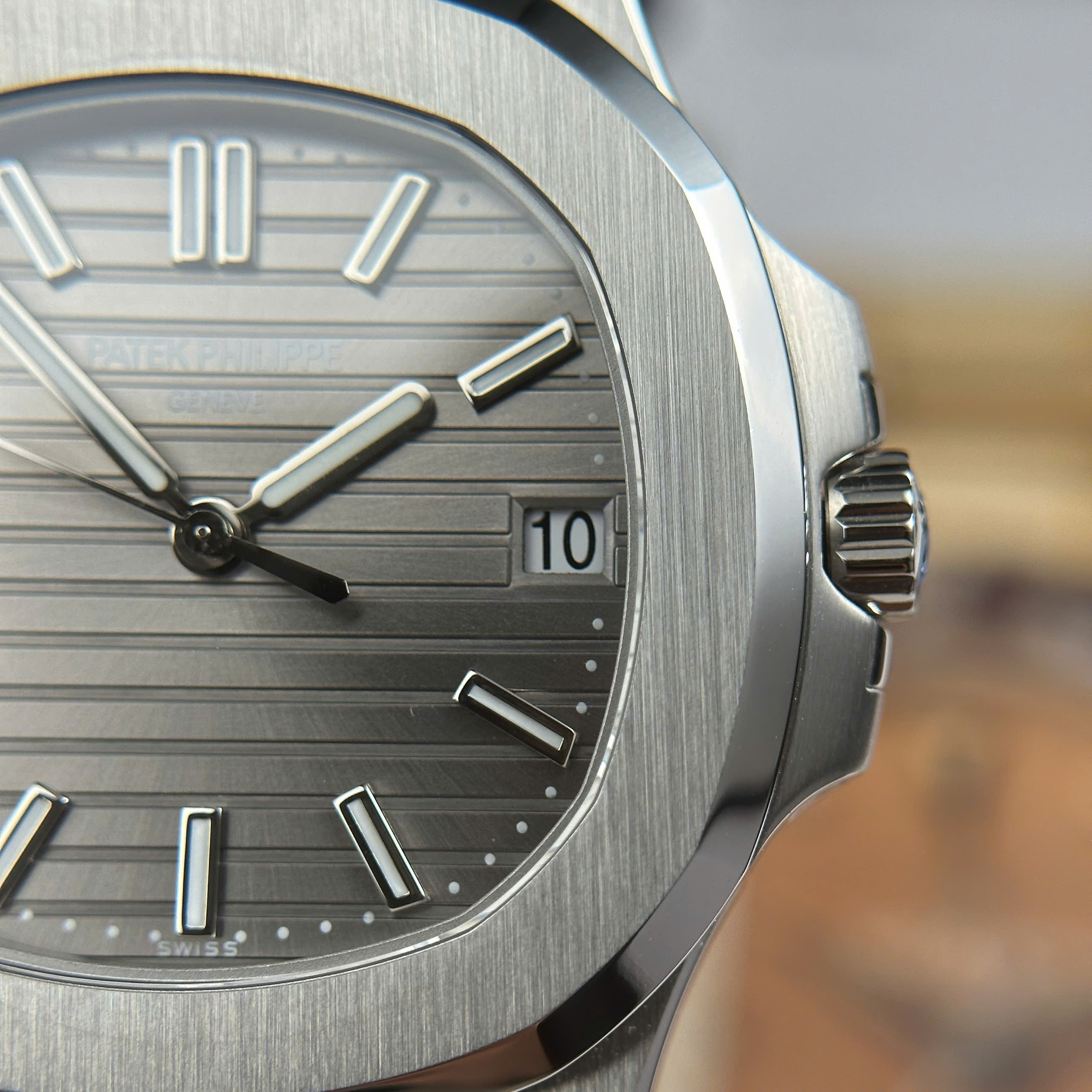 Patek Philippe Nautilus 5711 Best Replica Watch Grey Dial Black Leather Strap BBF Factory 40mm (9)