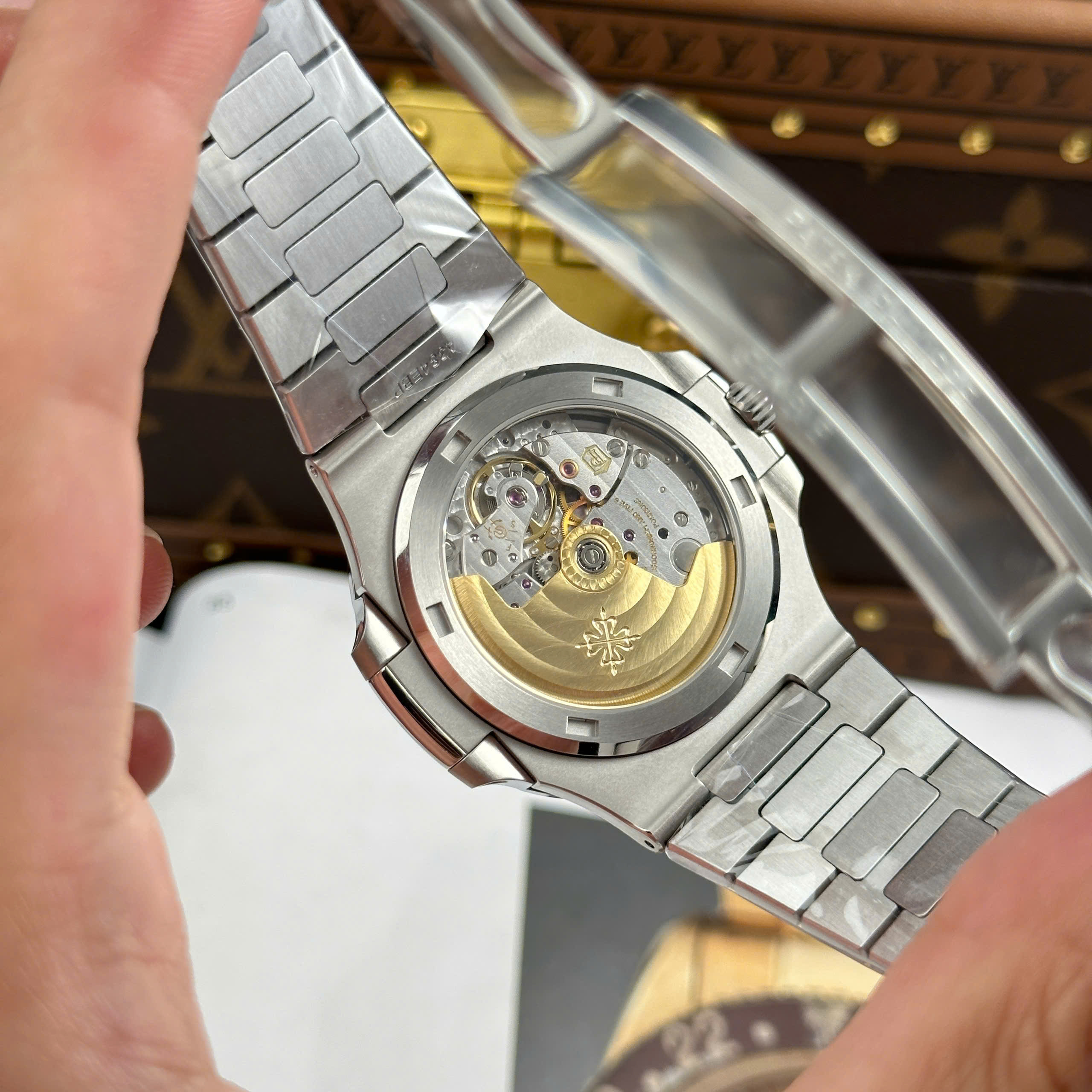 Patek Philippe Nautilus 5711 Knock Off Watch 40th Anniversary Years Version Blue Dial BBF Factory 40mm (3)