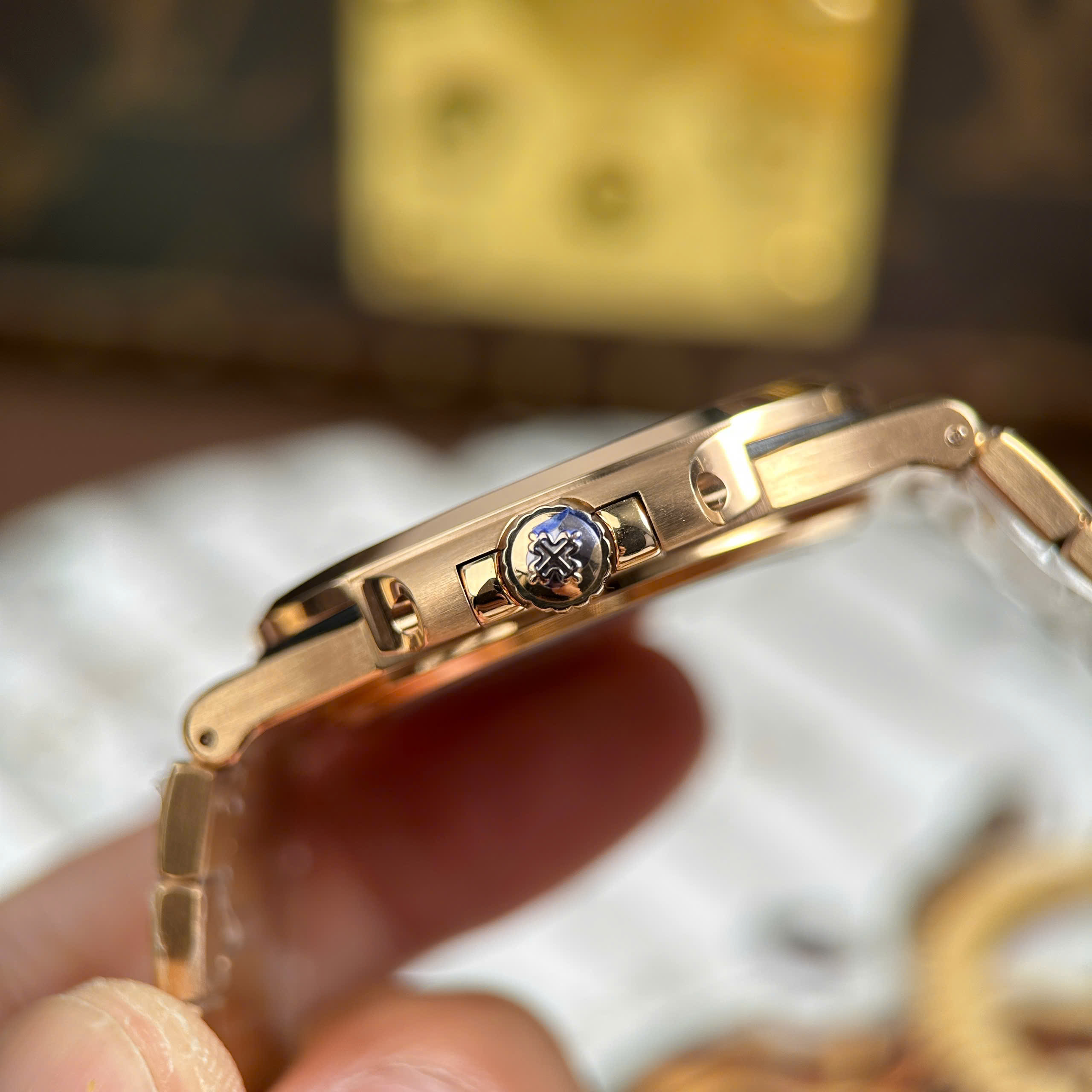 Patek Philippe Nautilus 5711 Luxury Replica Watch Rose Gold Plate Brown Chocolate Dial BBF Factory 40mm (4)