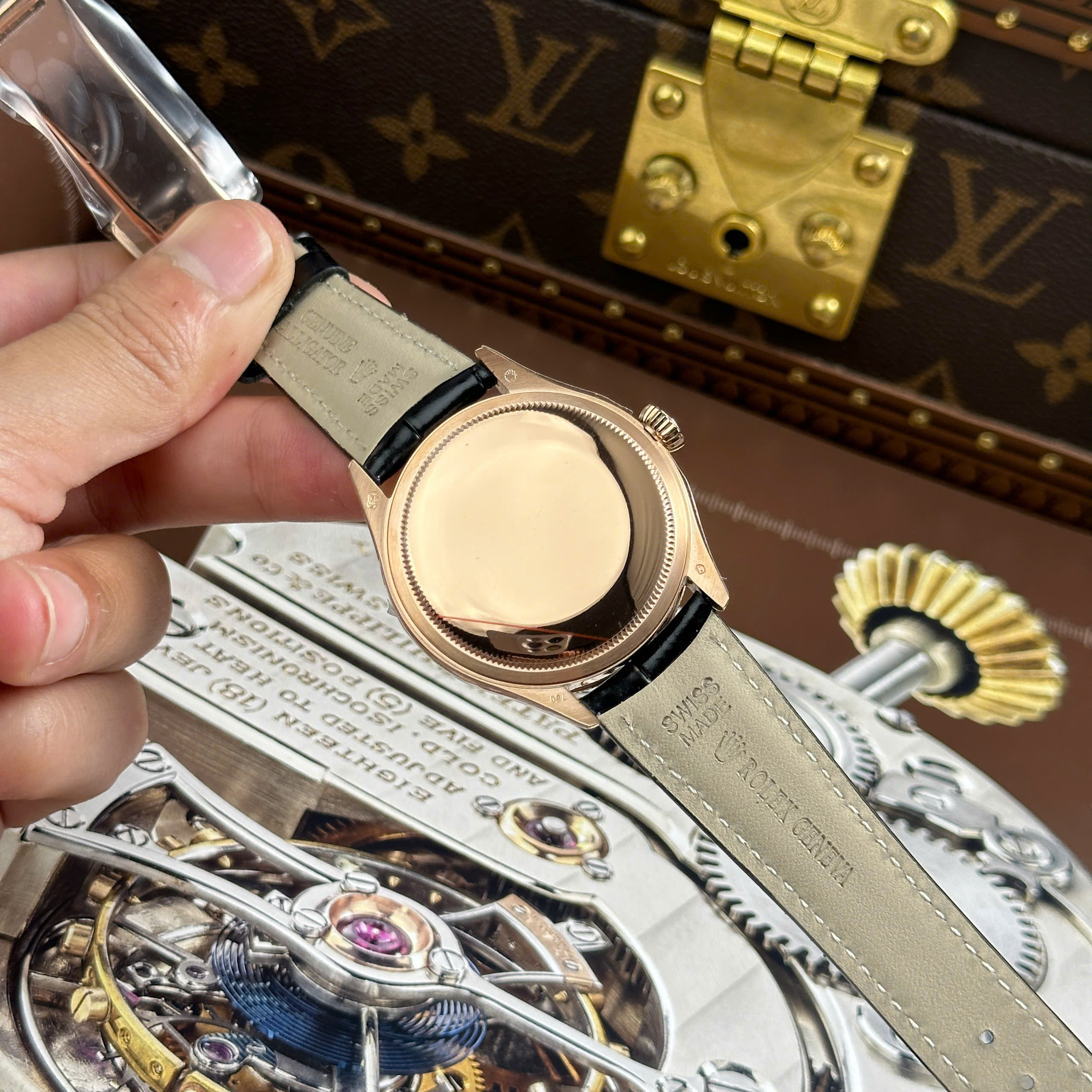 Rolex Cellini Moonphase 50535 Good Imitation Watch Rose Gold Plate Leather Strap KZ (2)