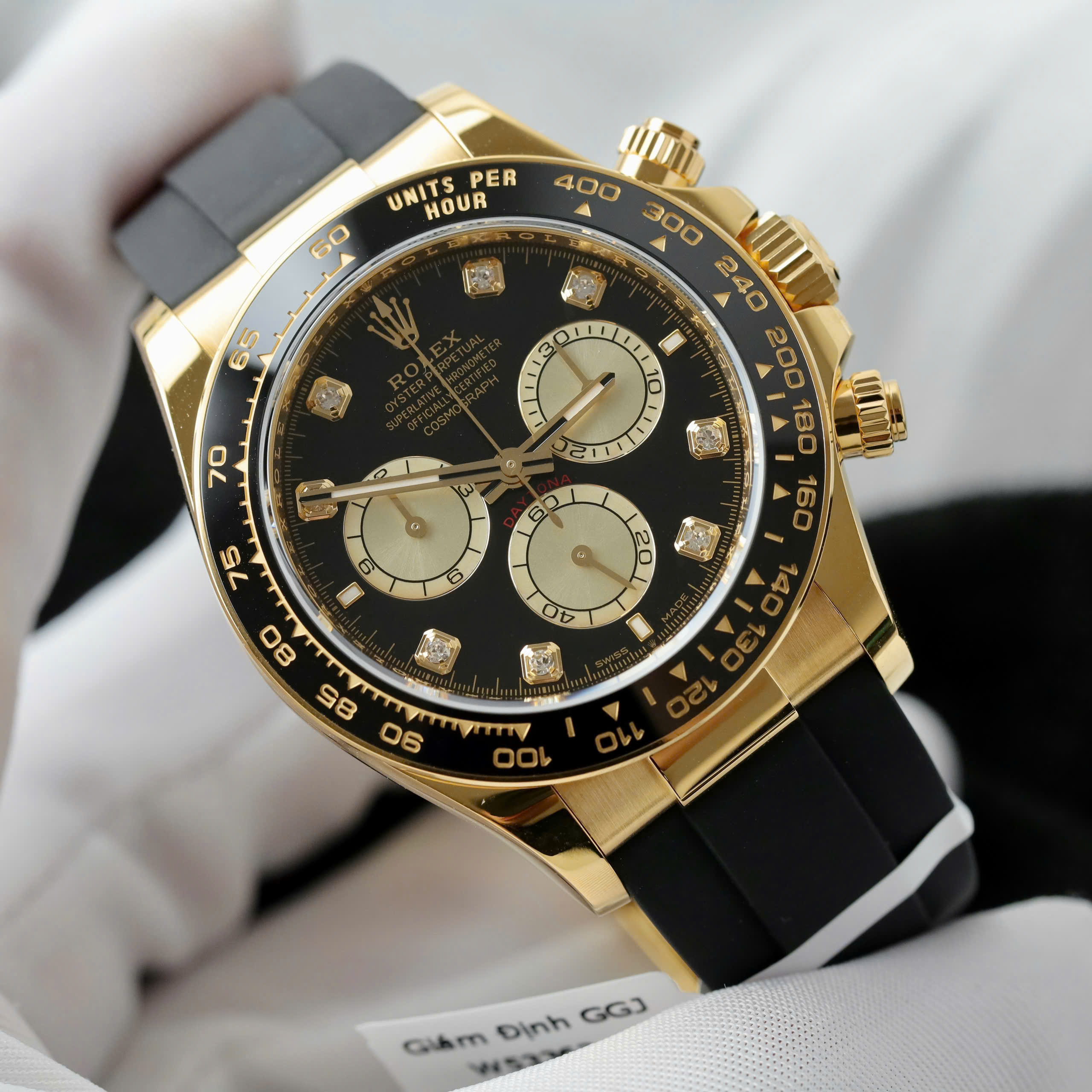 Rolex Cosmograph Daytona Best Replica Watch 18K Gold Wrapped Black Dial Rhinestone Hours 40mm (9)
