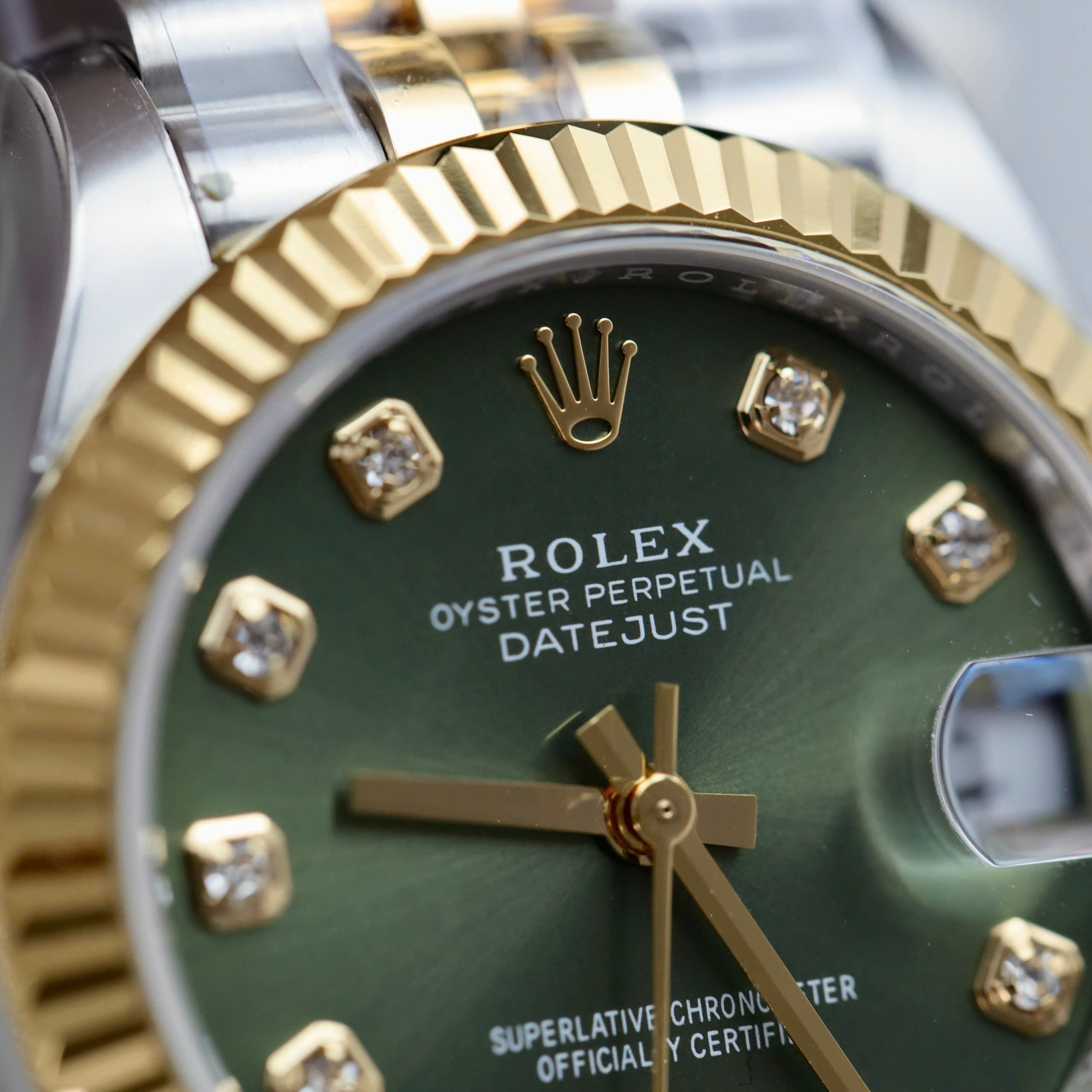 Rolex DateJust Luxury Fake Watches Two Tone Gold Plate Green Dial Rhinestone Hours THB Factory 31mm (4)