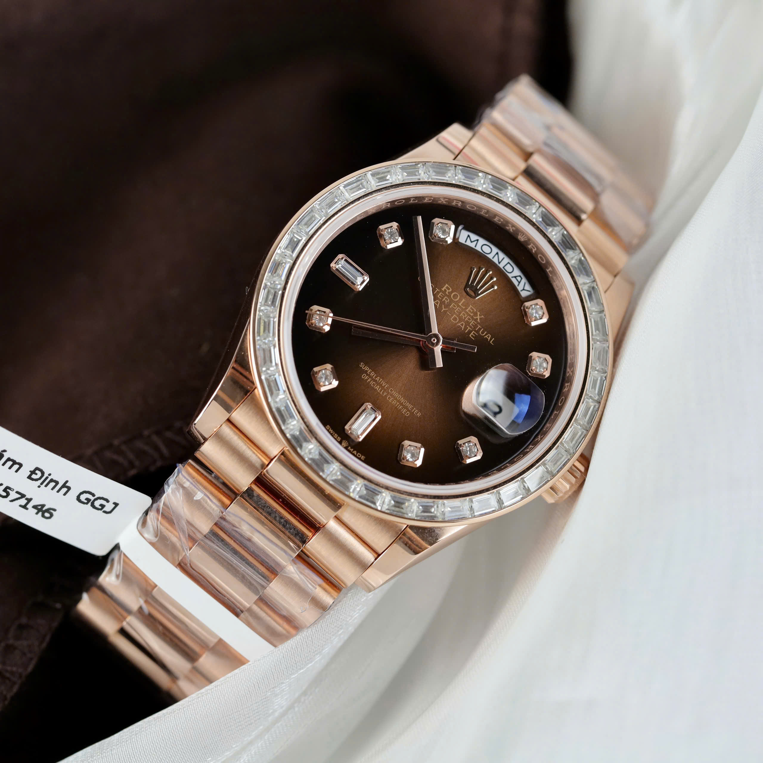 Rolex Day-Date Imitation Watch Chocolate Dial Bezel Moissanite Baguette 18K Gold Wrapped 36mm (7)