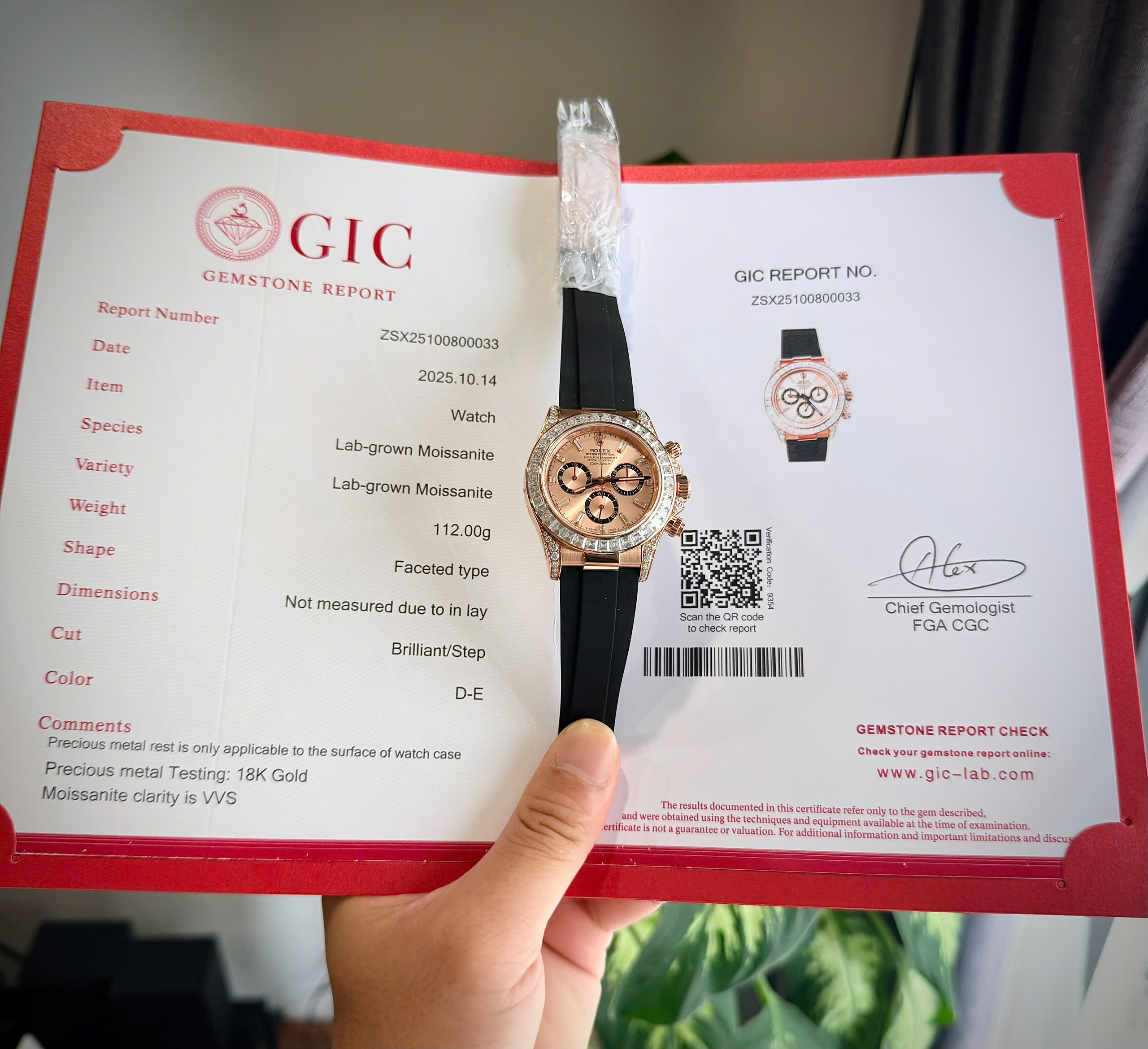 Rolex Daytona Good Imitation Watch Rose Gold Wrapped Bezel Diamond Moissanite Sundust Dial 40mm (1)