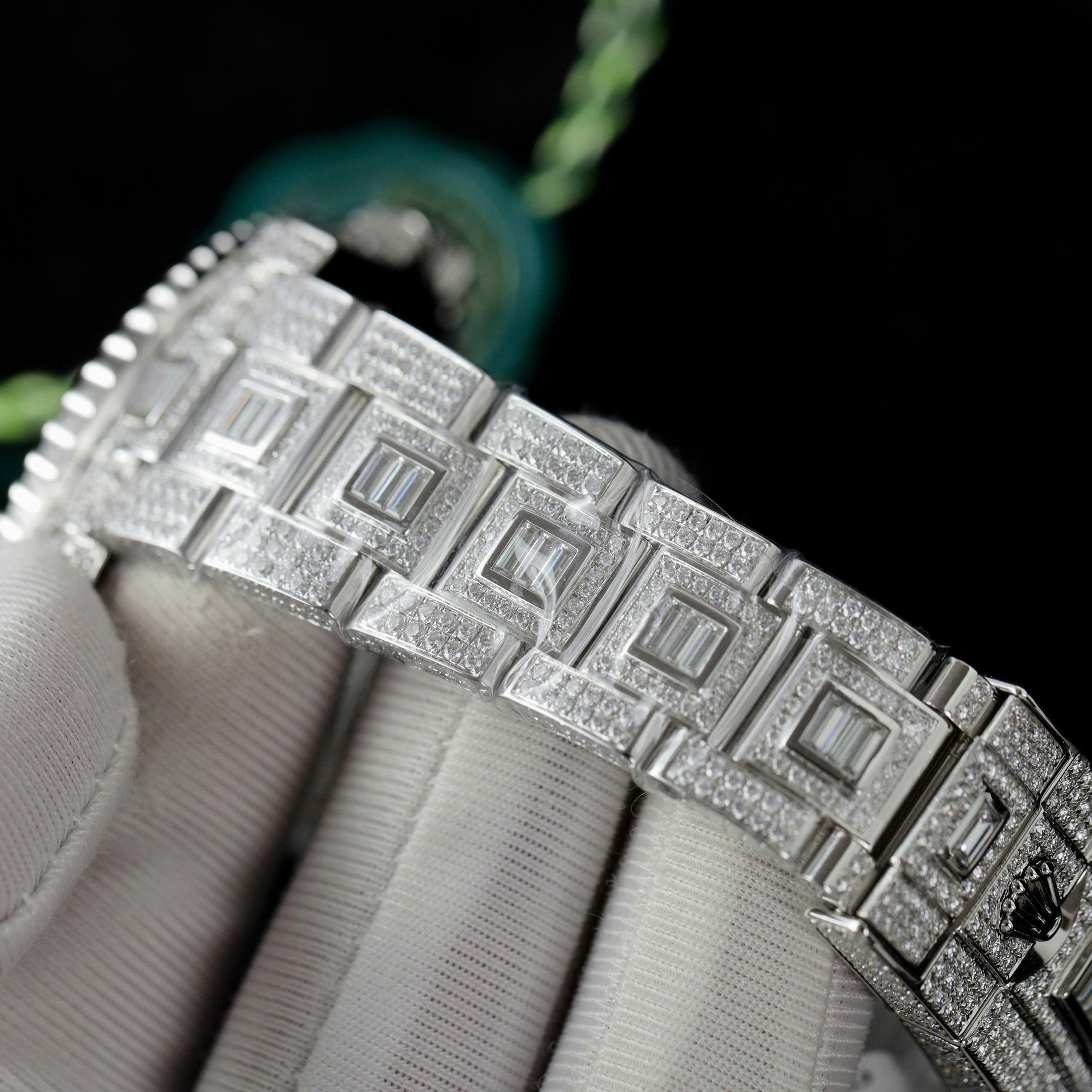 Rolex GMT-MASTER II Replica Watch Iced Out Diamond Moissanite Baguette 40mm (2)