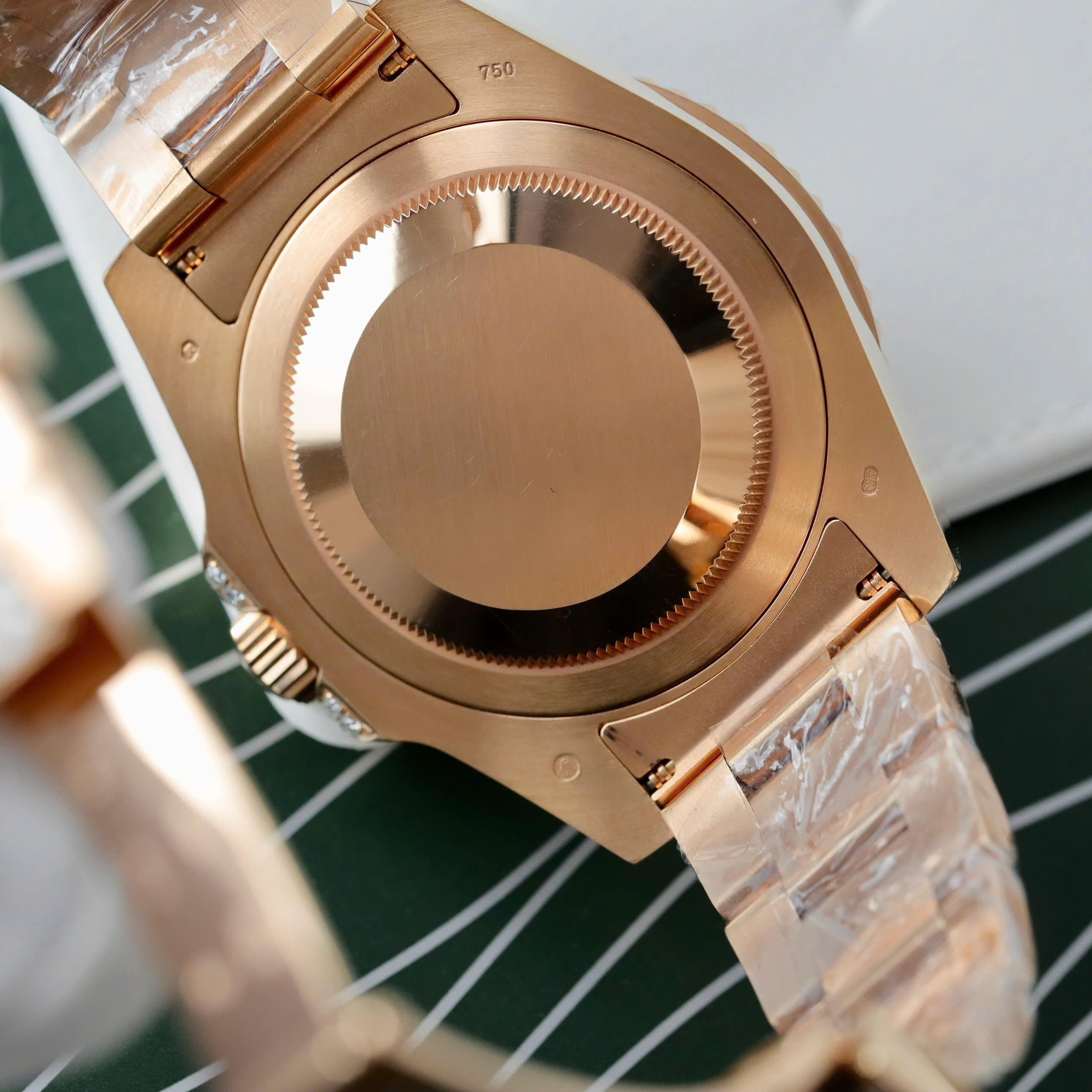 Rolex GMT-Master II 126755 SARU Luxury Replica Watch 18K Gold Wraaped Moissanite Dial Bezel Ruby Gem 40mm (2)