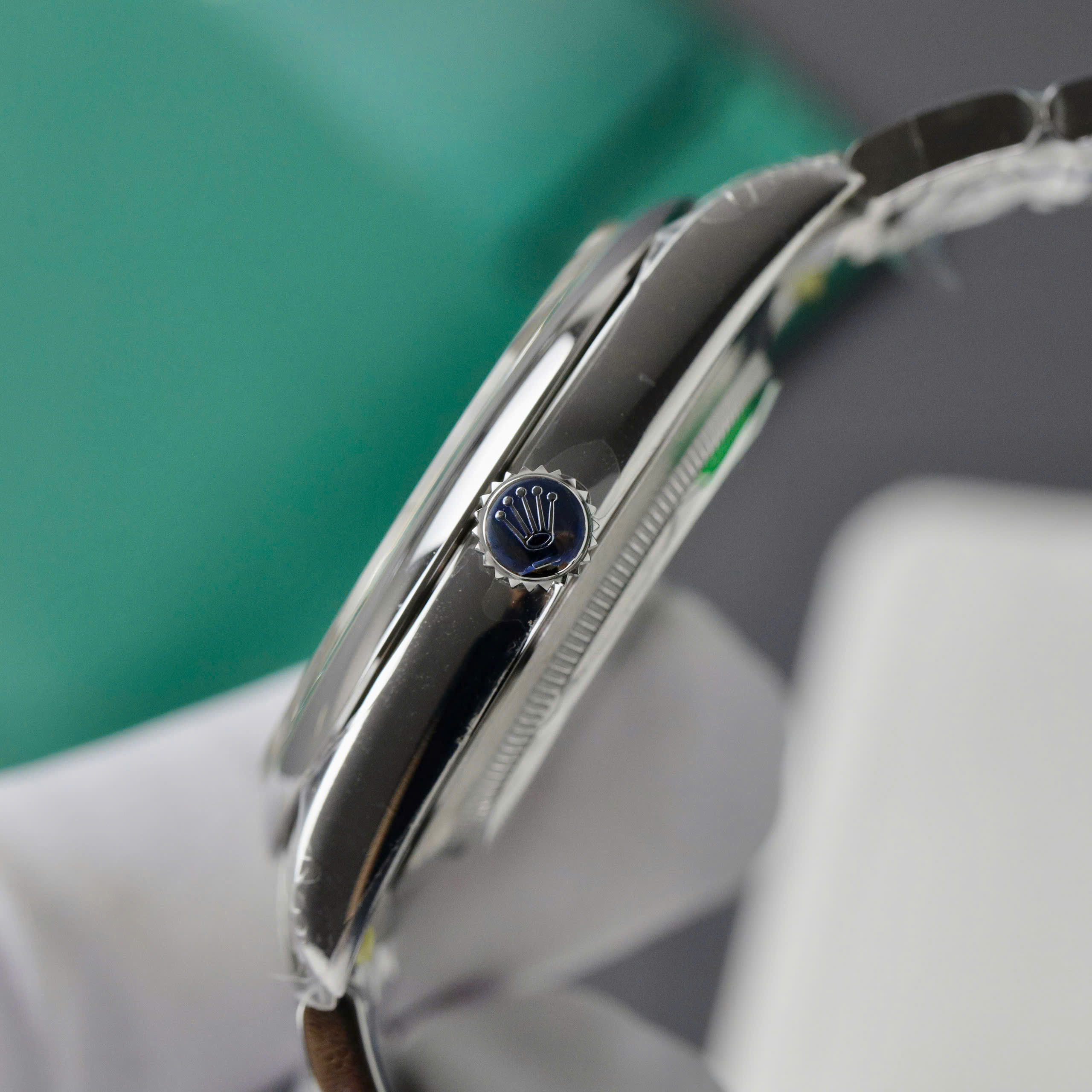 Rolex Oyster Perpetual 124300 Imitation Watches Green Dial Index Hours VS Factory 41mm (3)