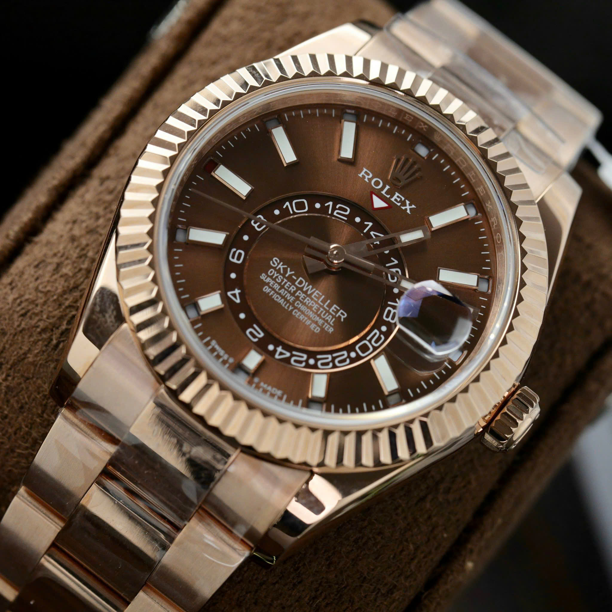 Rolex Sky-Dweller Imitaiton Watch Gold 18K Wrapped Brown Chocolate Dial Automatic 42mm (8)