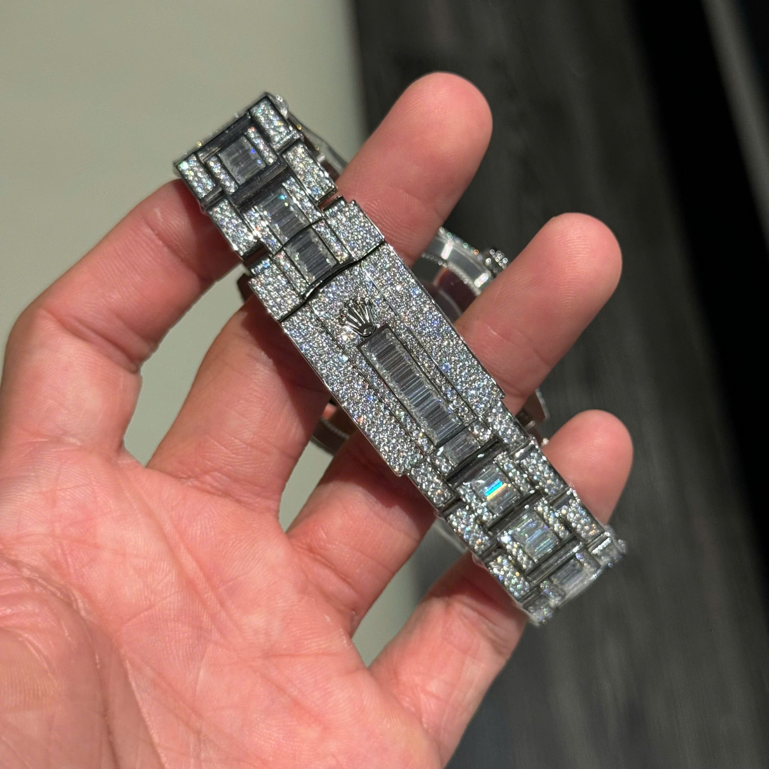 Rolex Sky-Dweller Imitation Iced Out Diamond Moissanite Grey Dial Automatic 42mm (2)