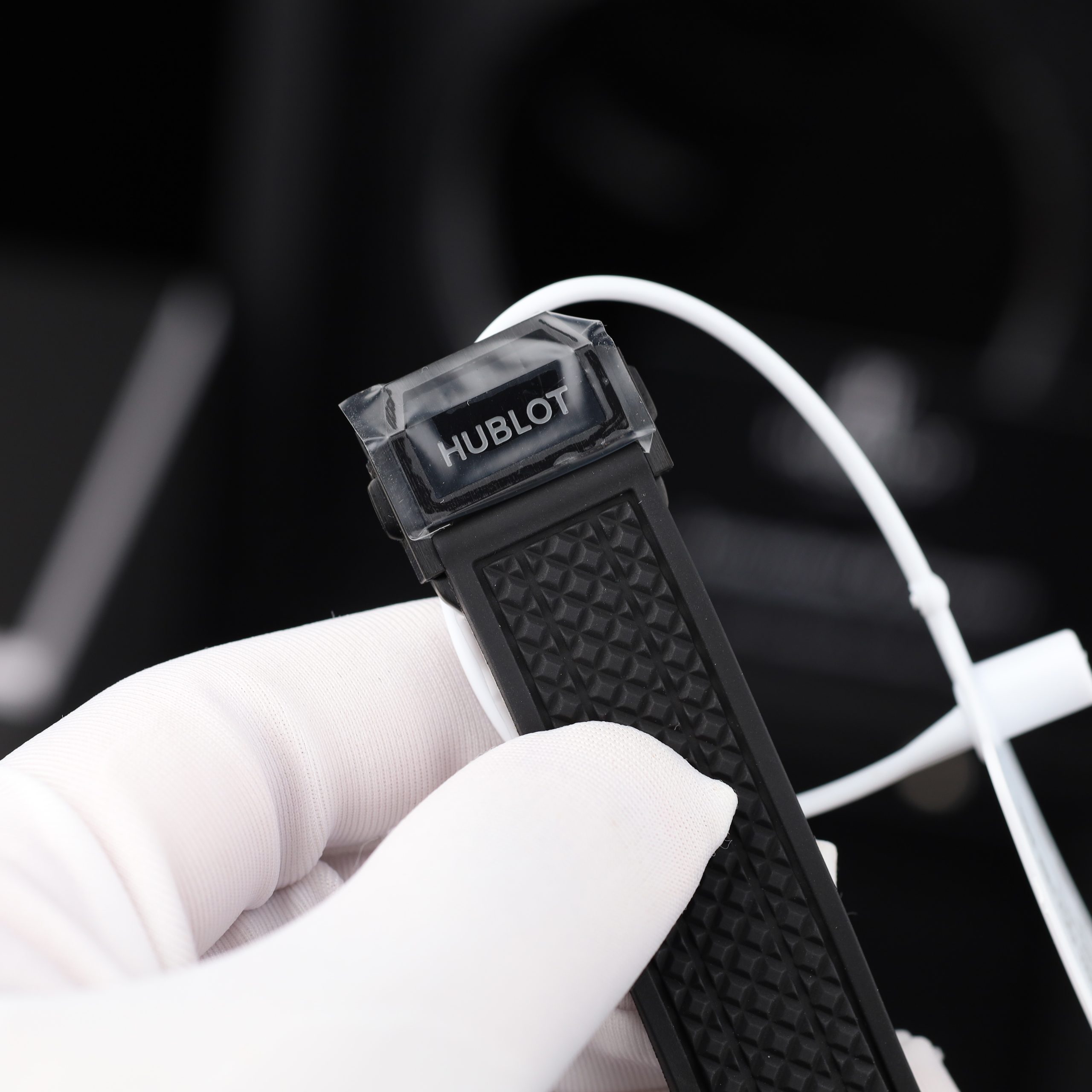 Hublot Big Bang 20th Anniversary Best Replica Watches Black Ceramic Case Rubber Strap BBA Factory 43mm (4)