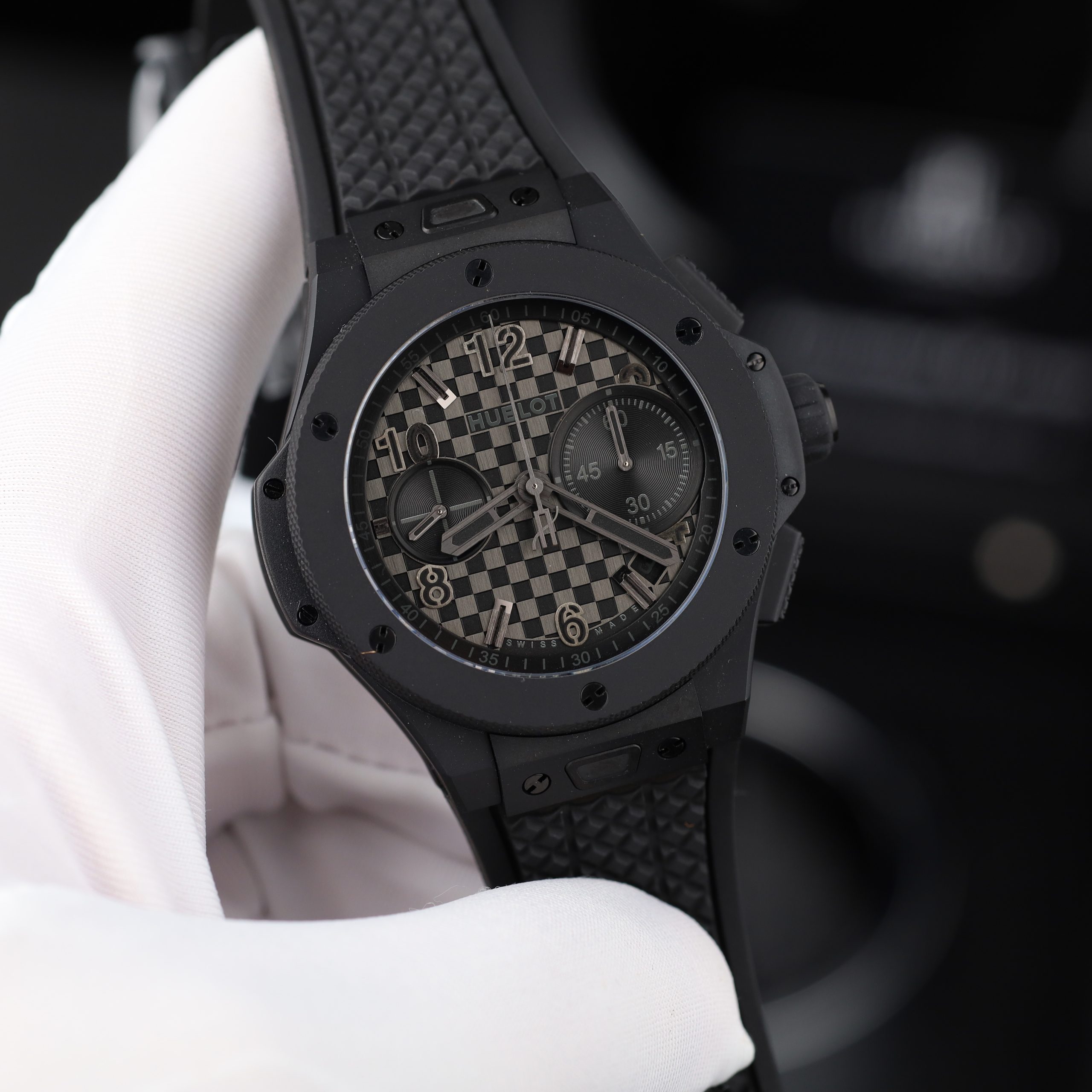 Hublot Big Bang 20th Anniversary Best Replica Watches Black Ceramic Case Rubber Strap BBA Factory 43mm (8)