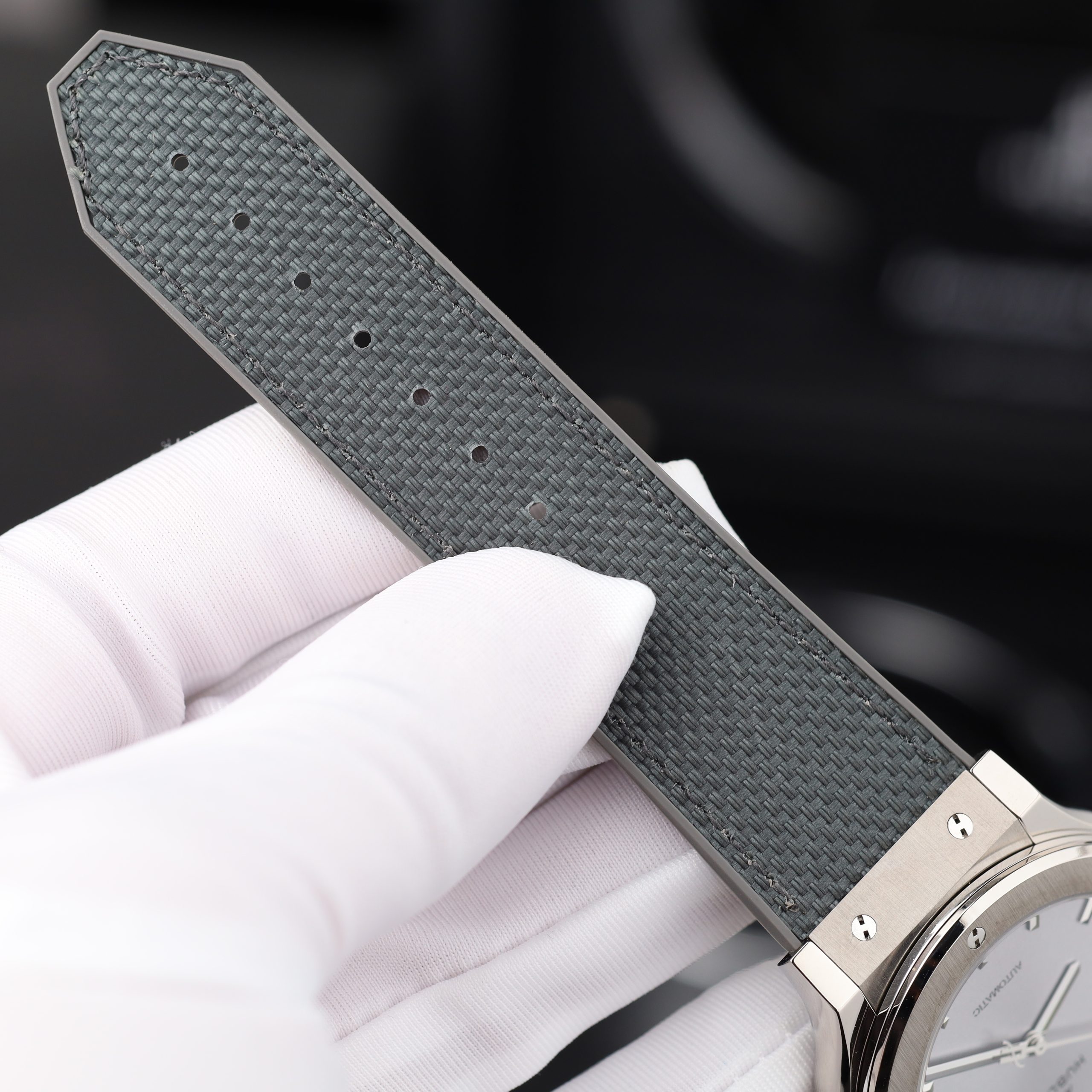 Hublot Classic Fusion Replica Watches White Dial Titanium Case JJZ Factory 42mm (4)