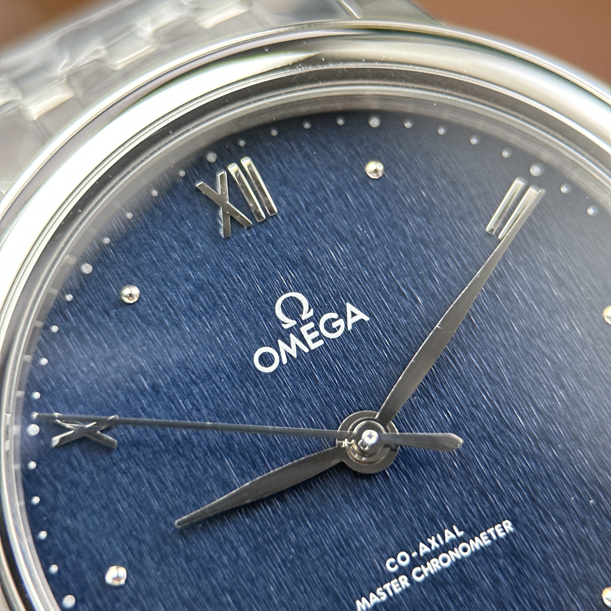 Omega De Ville Prestige Good Imitation Watches Blue Dial Automatic Stainless Steel 34mm (8)
