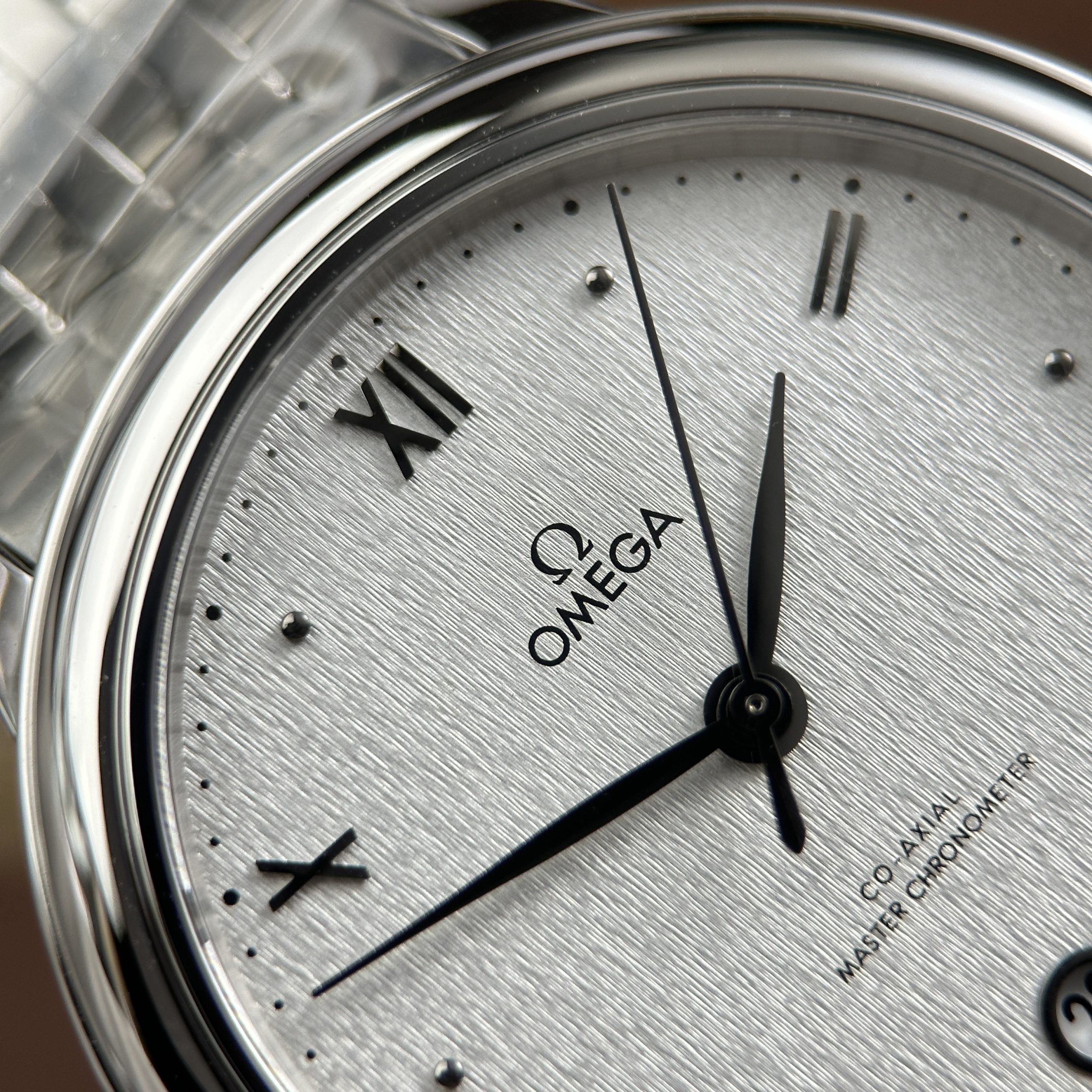 Omega De Ville Prestige Replica Watch White Dial Stainless Steel Automatic 34mm (8)