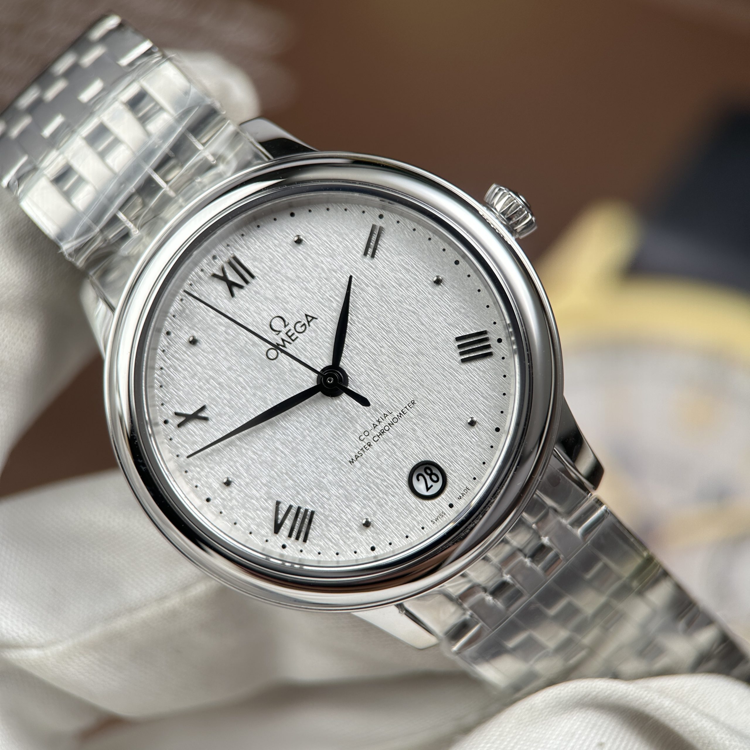 Omega De Ville Prestige Replica Watch White Dial Stainless Steel Automatic 34mm (9)