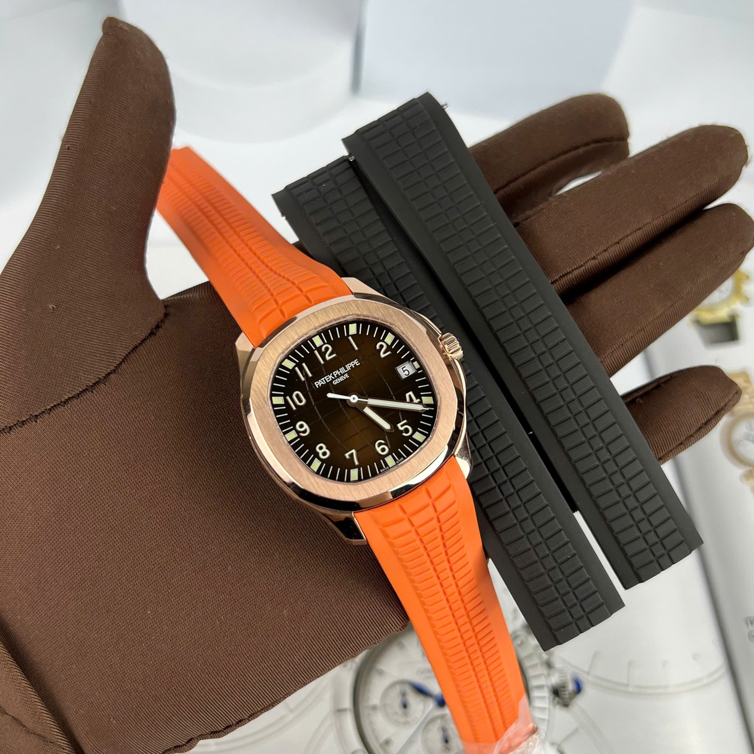 Patek Philippe Aquanaut 5167R Best Quality Replica Watches 18K Gold Wrapped Brown Chocolate Dial 3K Factory 40mm (11)