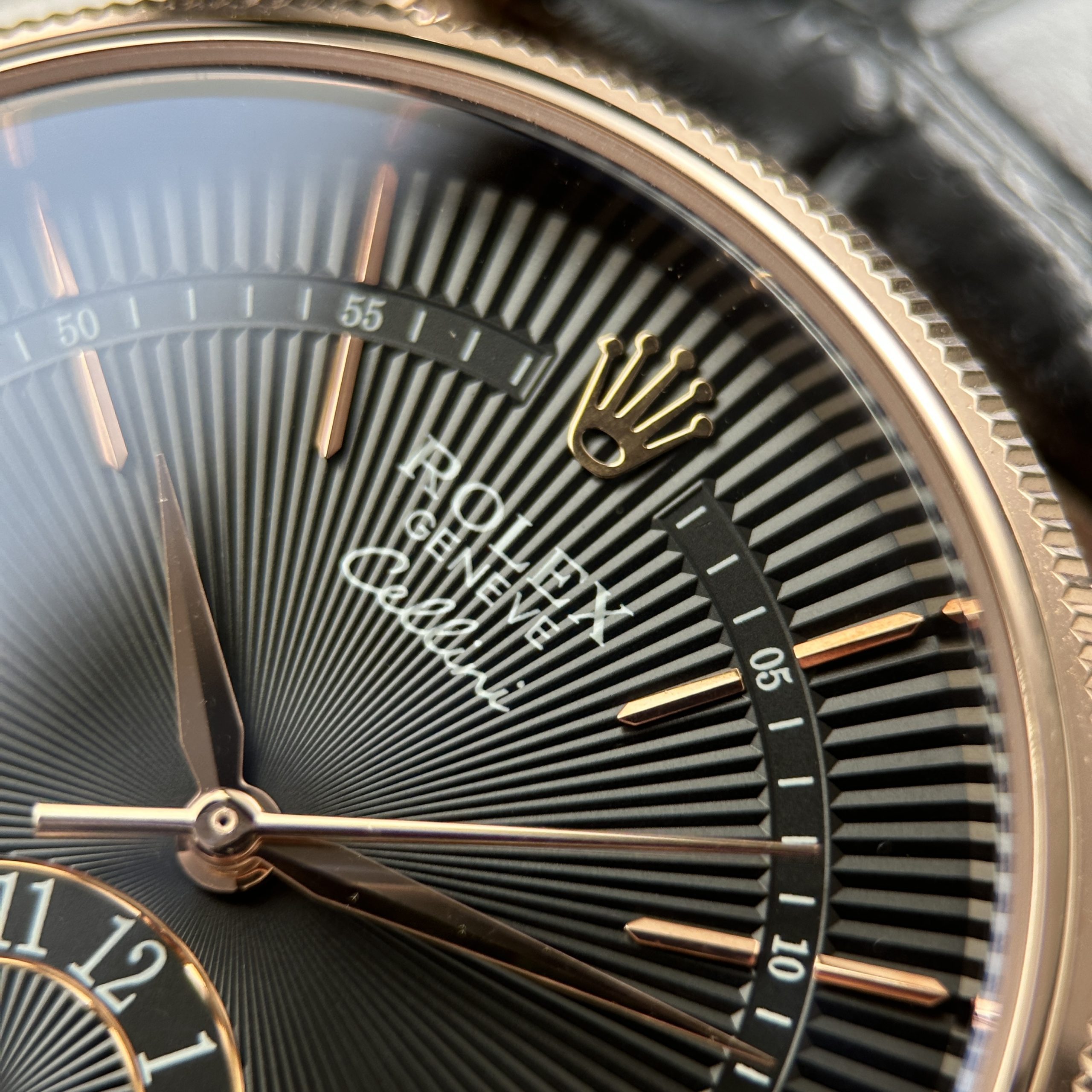 Rolex Cellini Dual Time 50225 Imitaiton Wach Black Dial Rose Gold Plate Leather Strap KZ Factory 39mm (5)