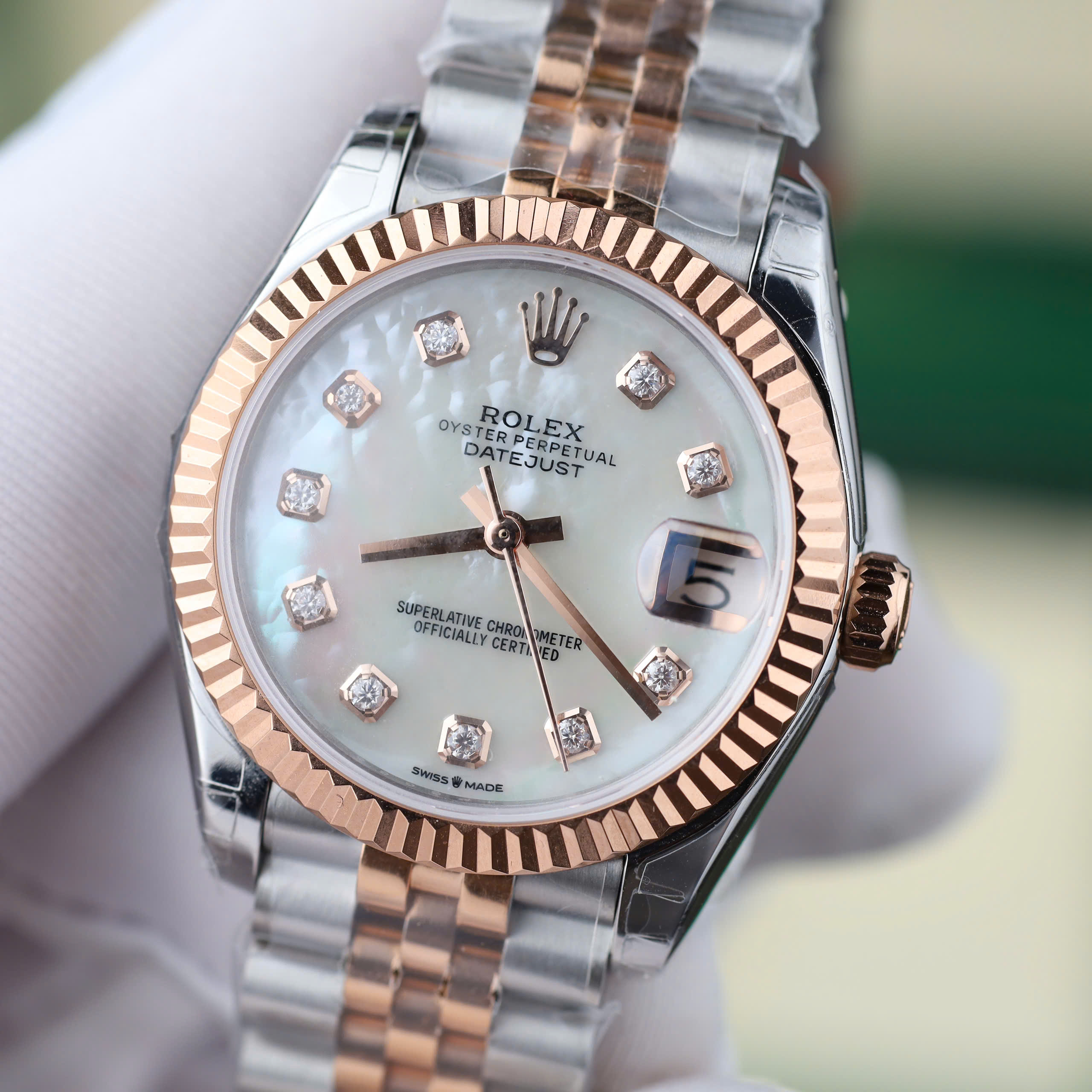 Rolex DateJust Lady Best Quality Replica Watches Mother Of Pearl Dial Moissanite Hours 31mm (9)