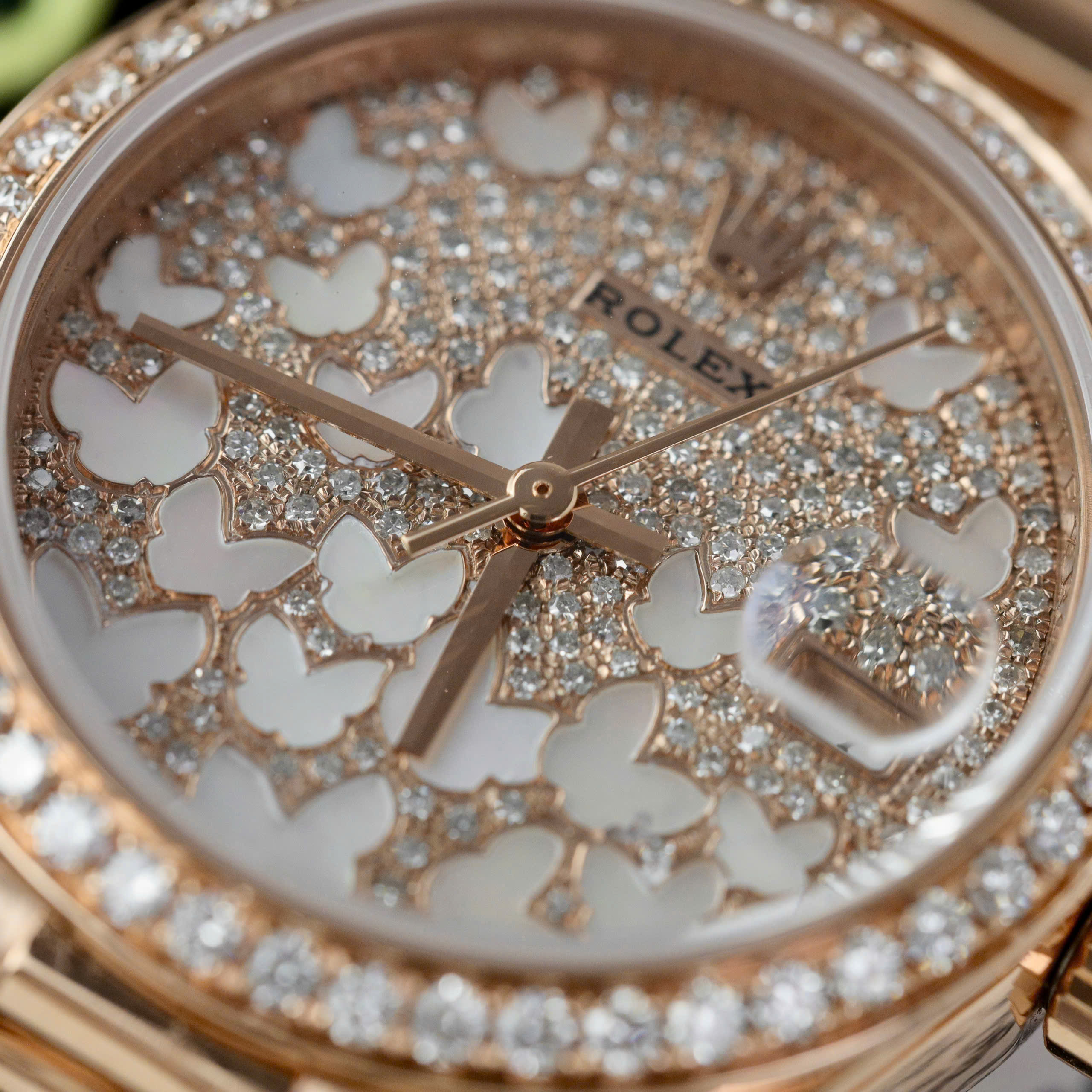 Rolex DateJust Lady Imitation Watch 18K Gold Wrapped Butterfly Heart Dial Diamond Moissanite Bezel 31mm (5)