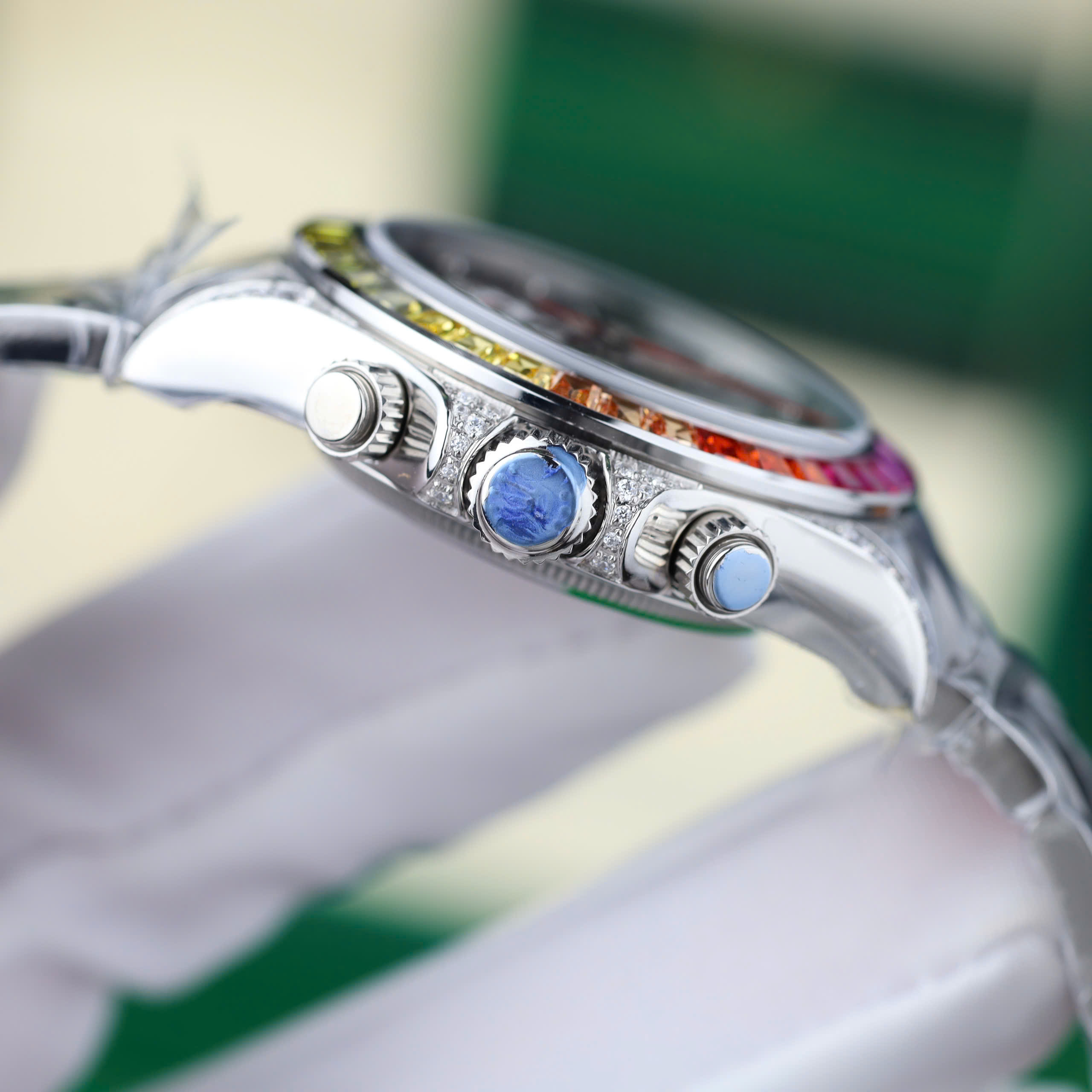 Rolex Daytona Rainbow Luxury Fake Watch Black Dial Rhinestone ETA 7750 Movement 40mm (6)