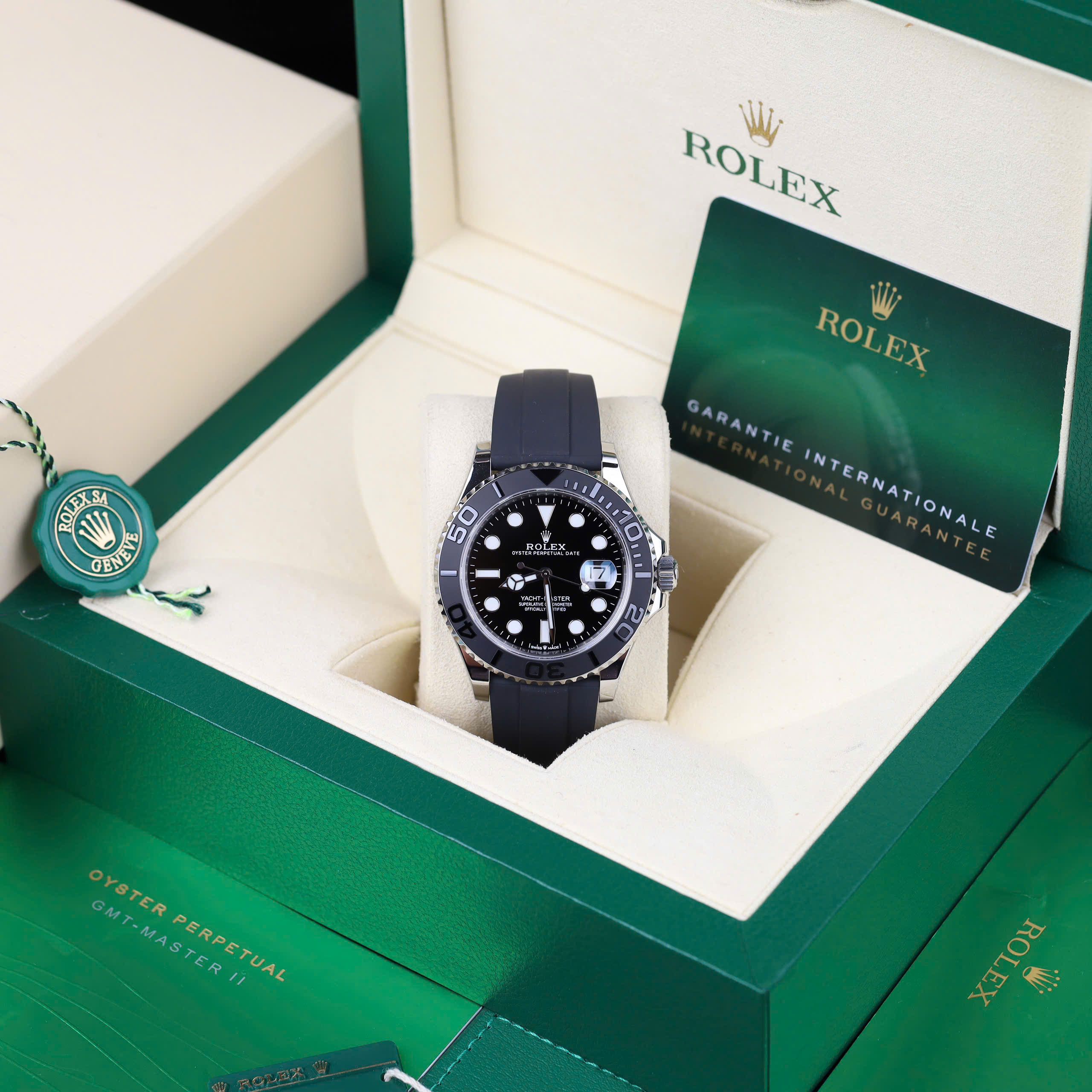 Rolex Yacht-Master 126655 Imitaiton Watch Stainless Steel 904L Black Dial Rubber Strap Clean Factory 42mm (2)