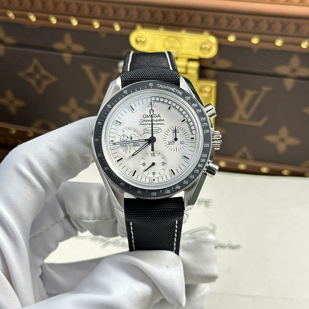 Replica Watch vs Original Key Differences You Must Understand (1)